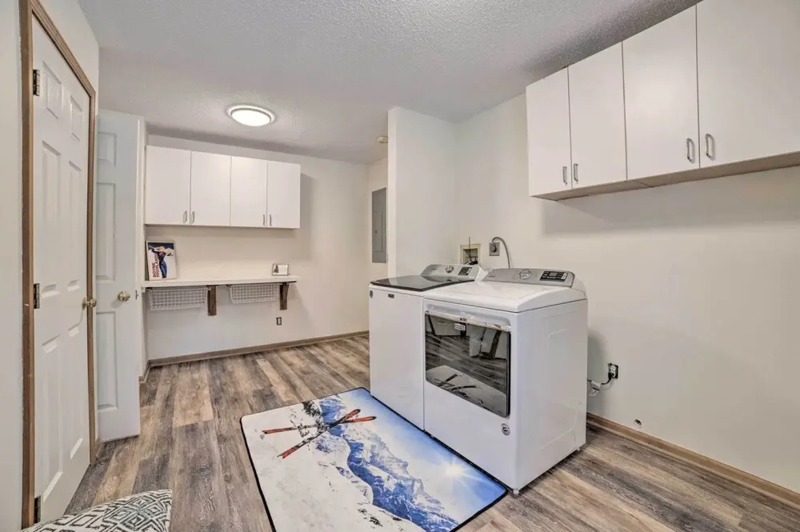 Harbor Springs Home: 1 Mi to Nubs Nob Ski Resort