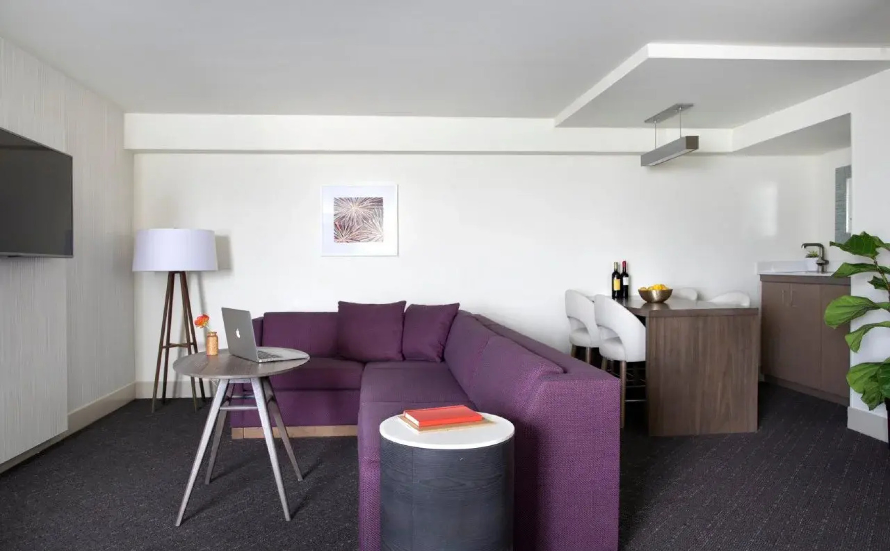 Crowne Plaza Atlanta Perimeter at Ravinia by IHG