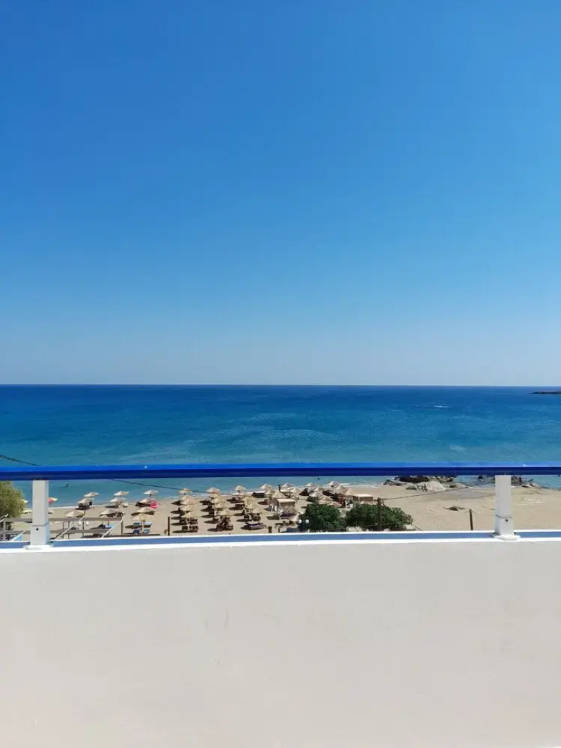 Stegna Sunrise Suite Sleeps 4 Pool