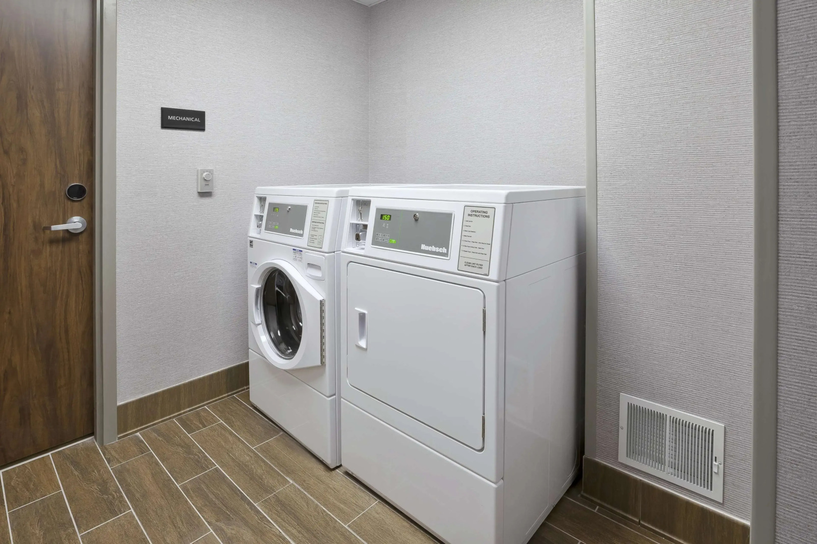 Hampton Inn & Suites Grandville Grand Rapids South