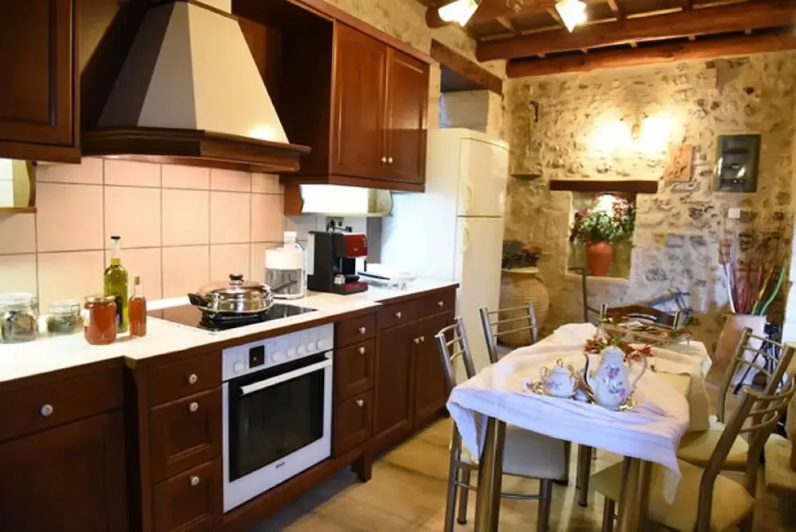 House With 2 Bedrooms In Rethymno 8 Km From The Beach
