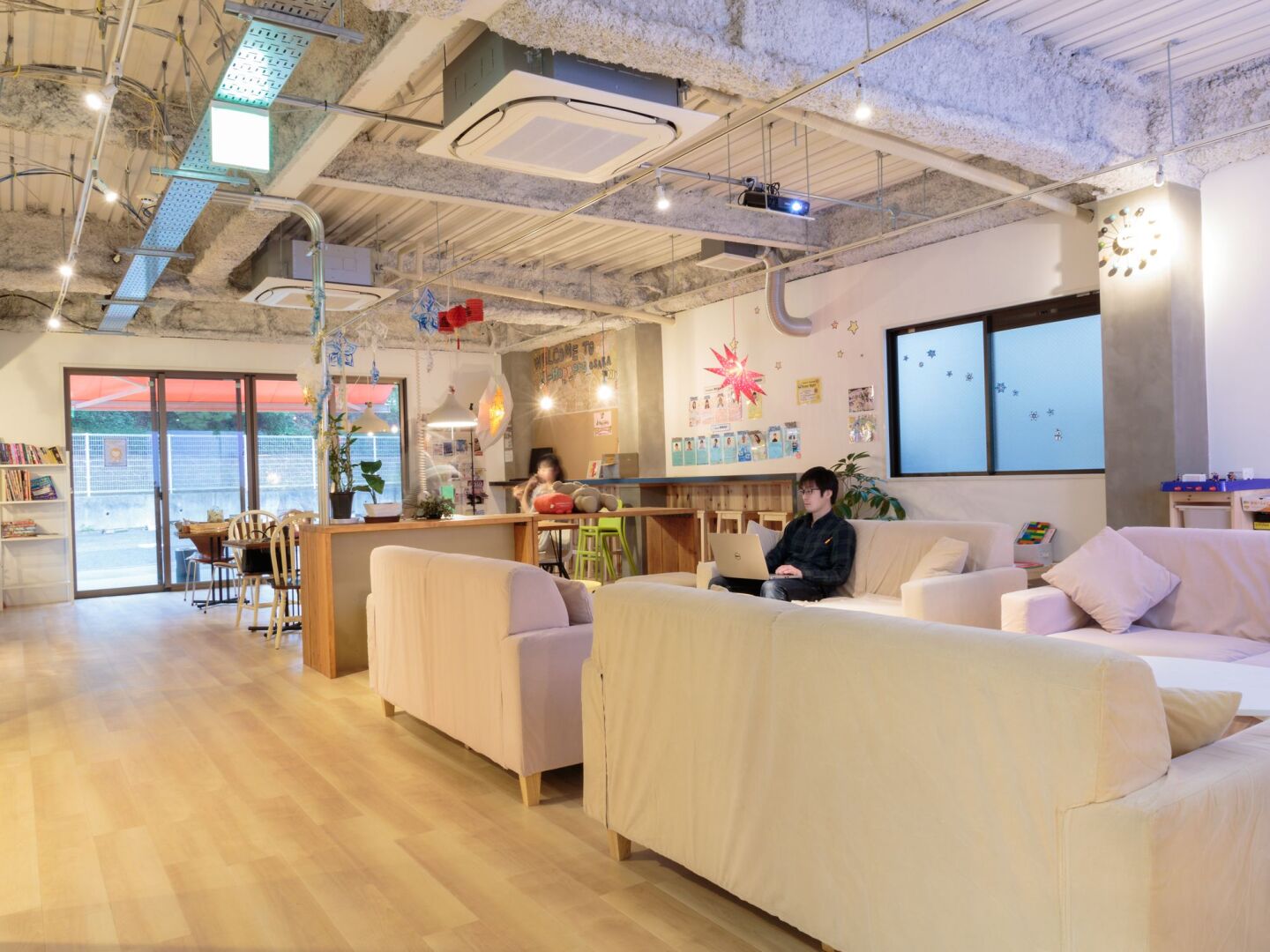 J-Hoppers Osaka Universal - Hostel