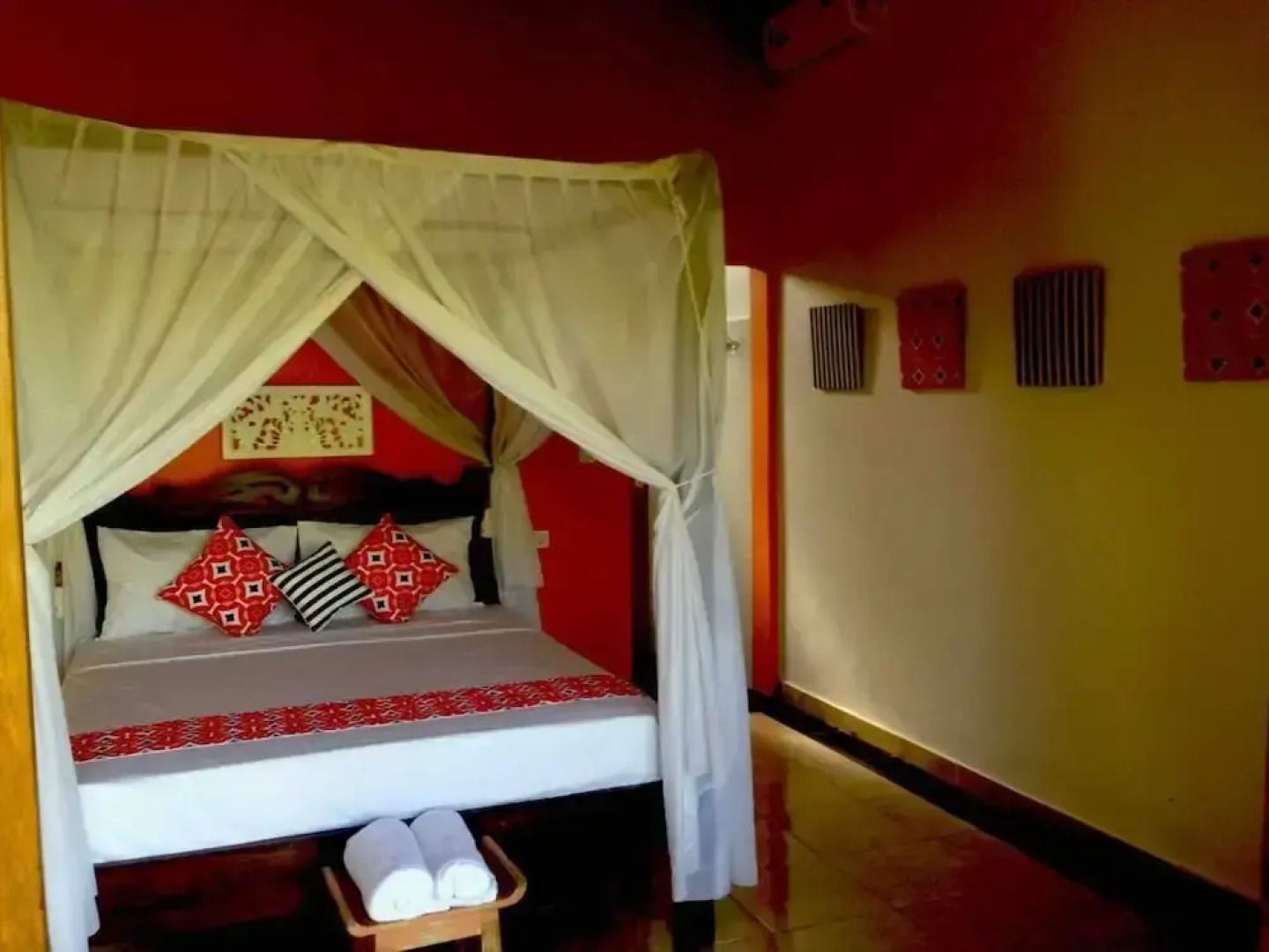 Kirana Homestay Dusk Bungalow