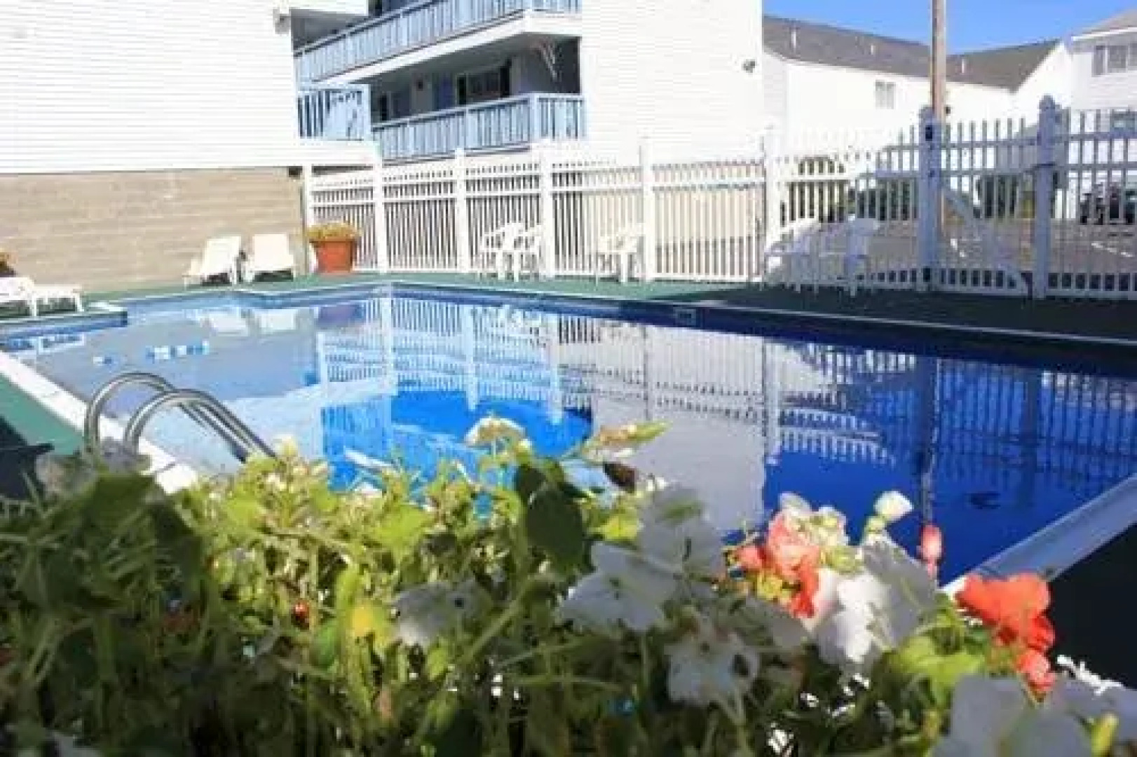 Flagship Motor Court