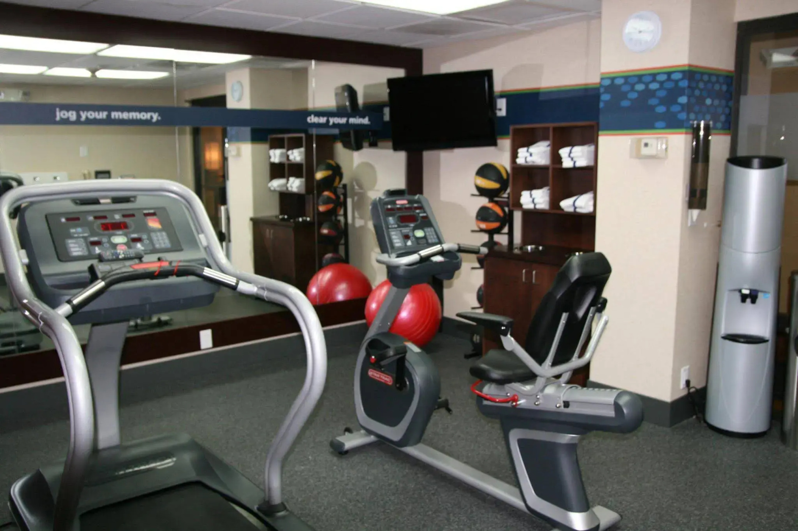Hampton Inn Hillsville