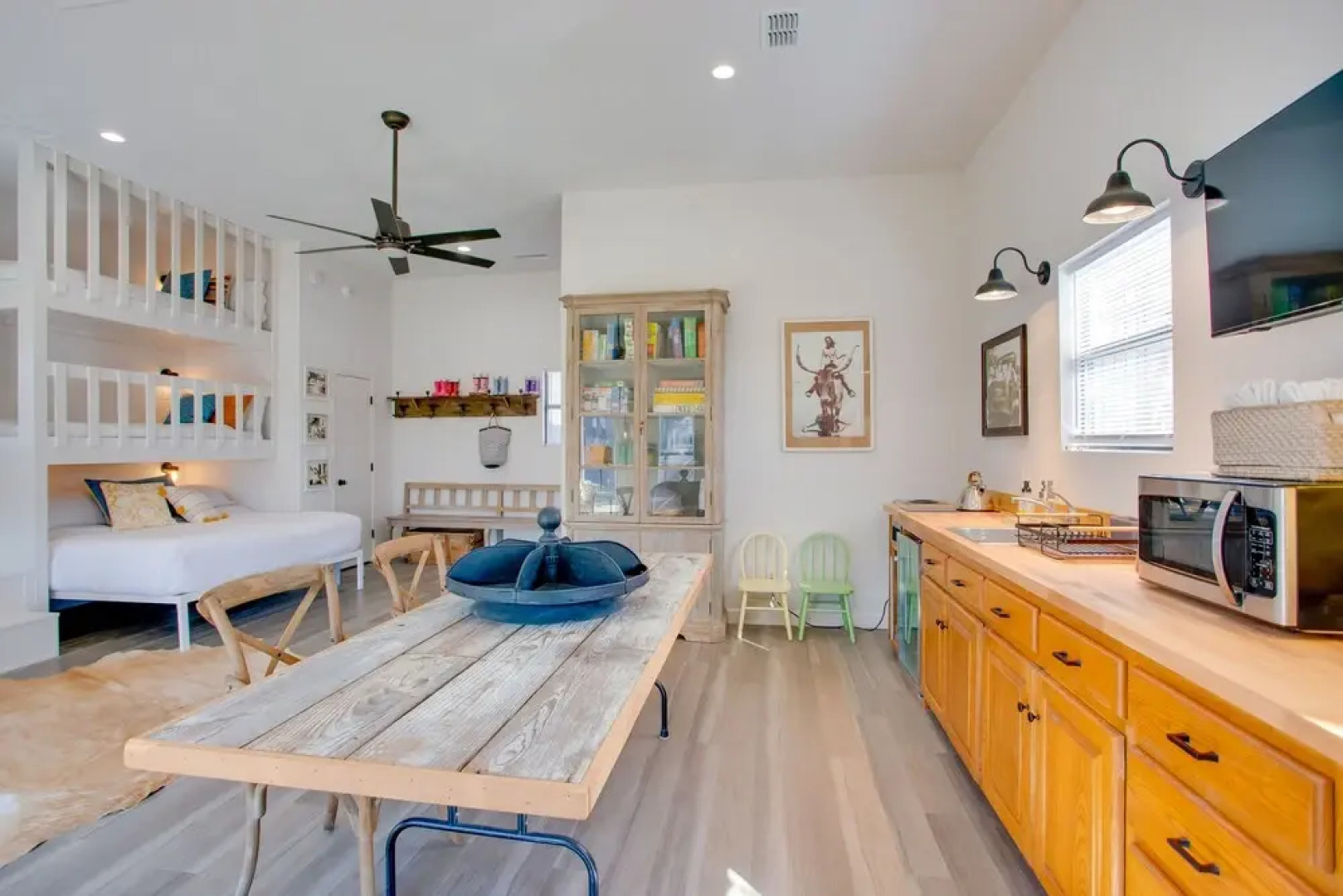 Lake Texoma Vacation Rental: Walk to the Water