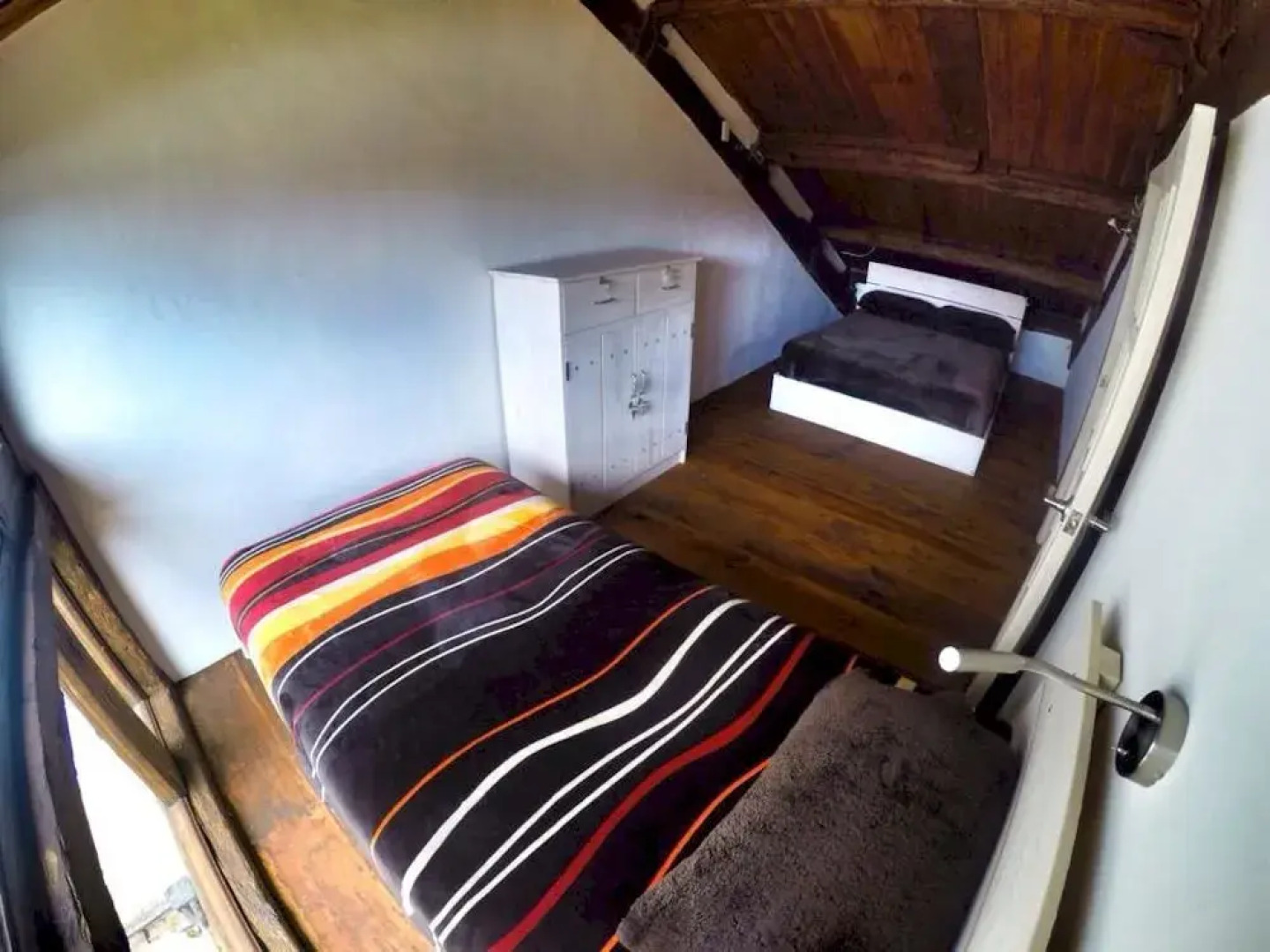 Snail Bed and Breakfast - Hostel - Adults only