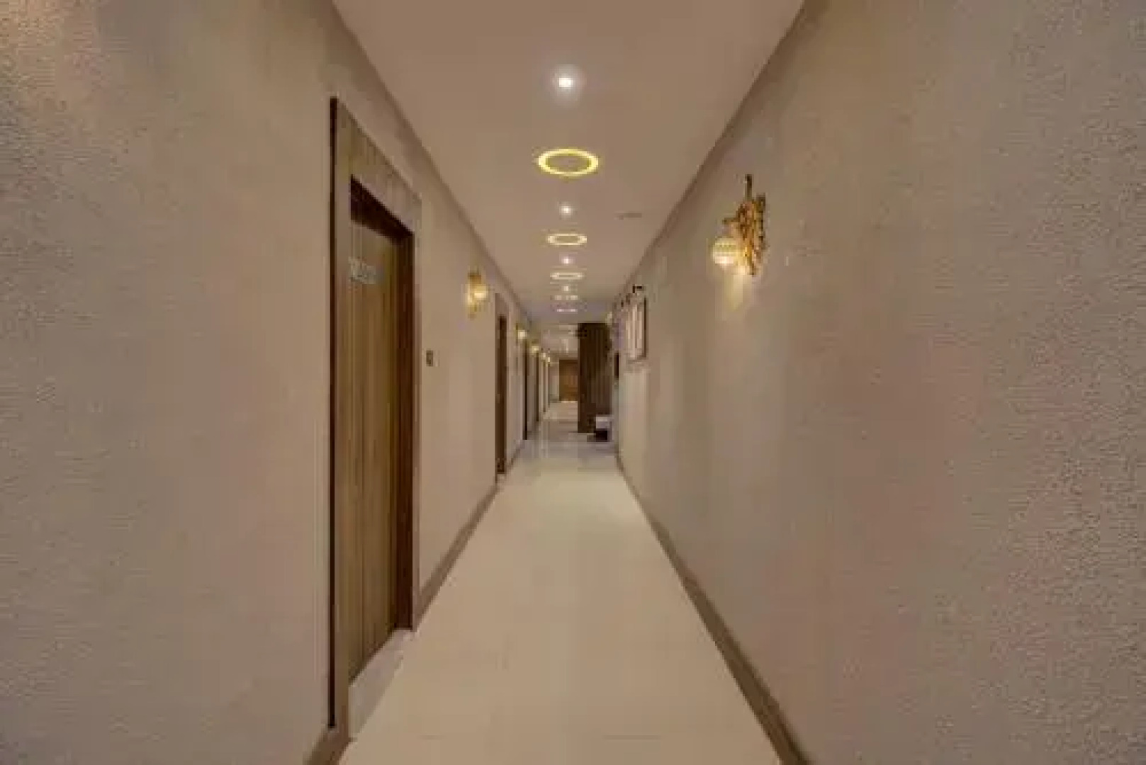 Hotel Imperia By OYO Rooms