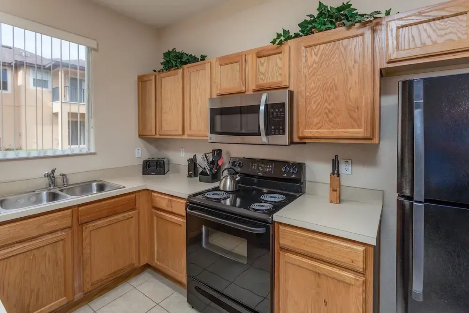 Regal Oaks-RU959 Villa	