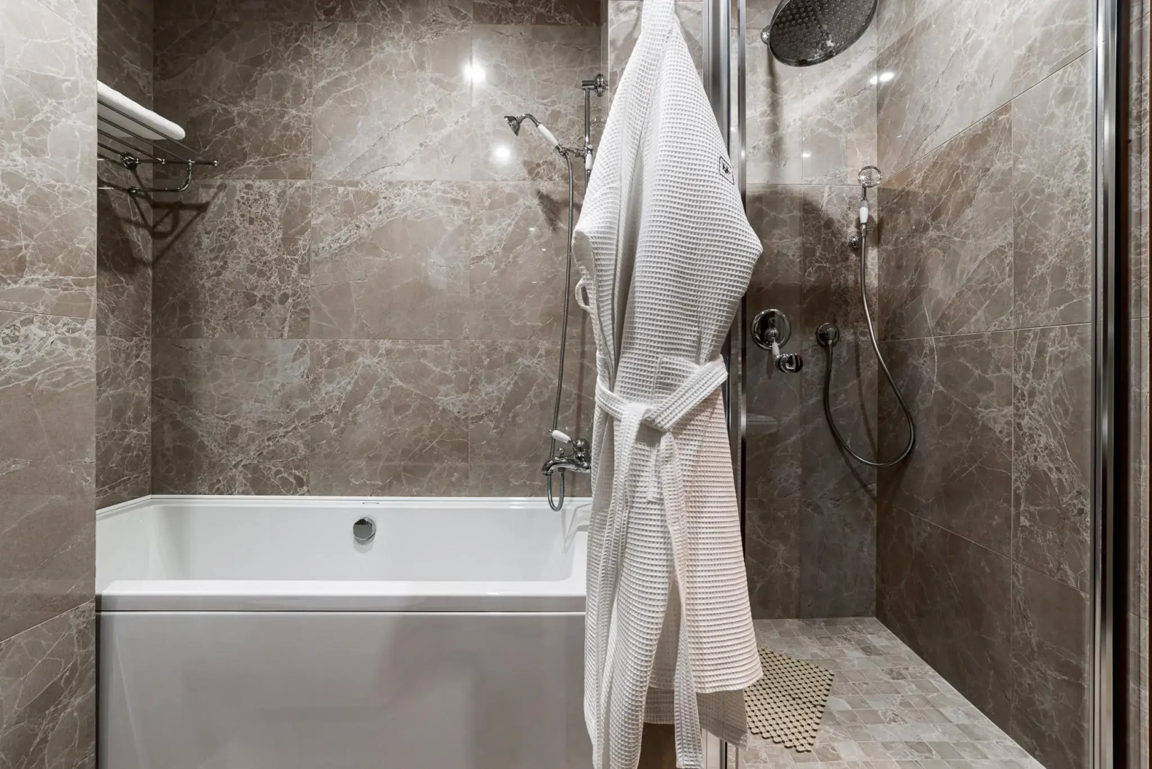 Гранд отель