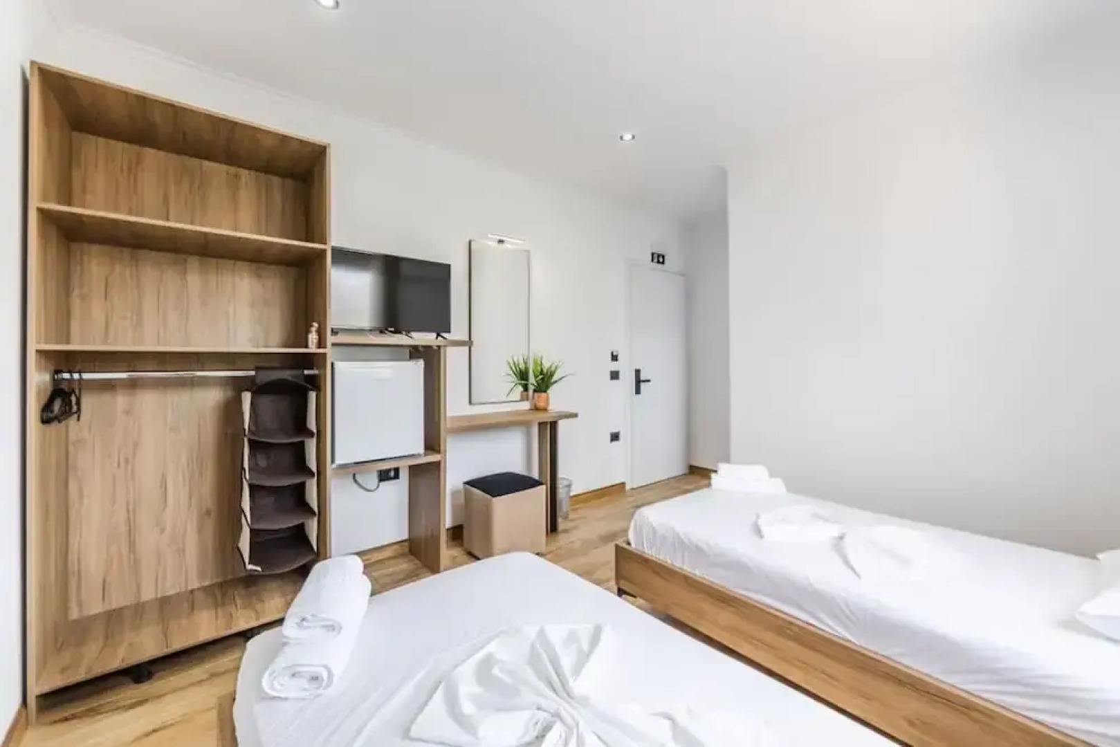 Bliss Double Room in Gjirokast r