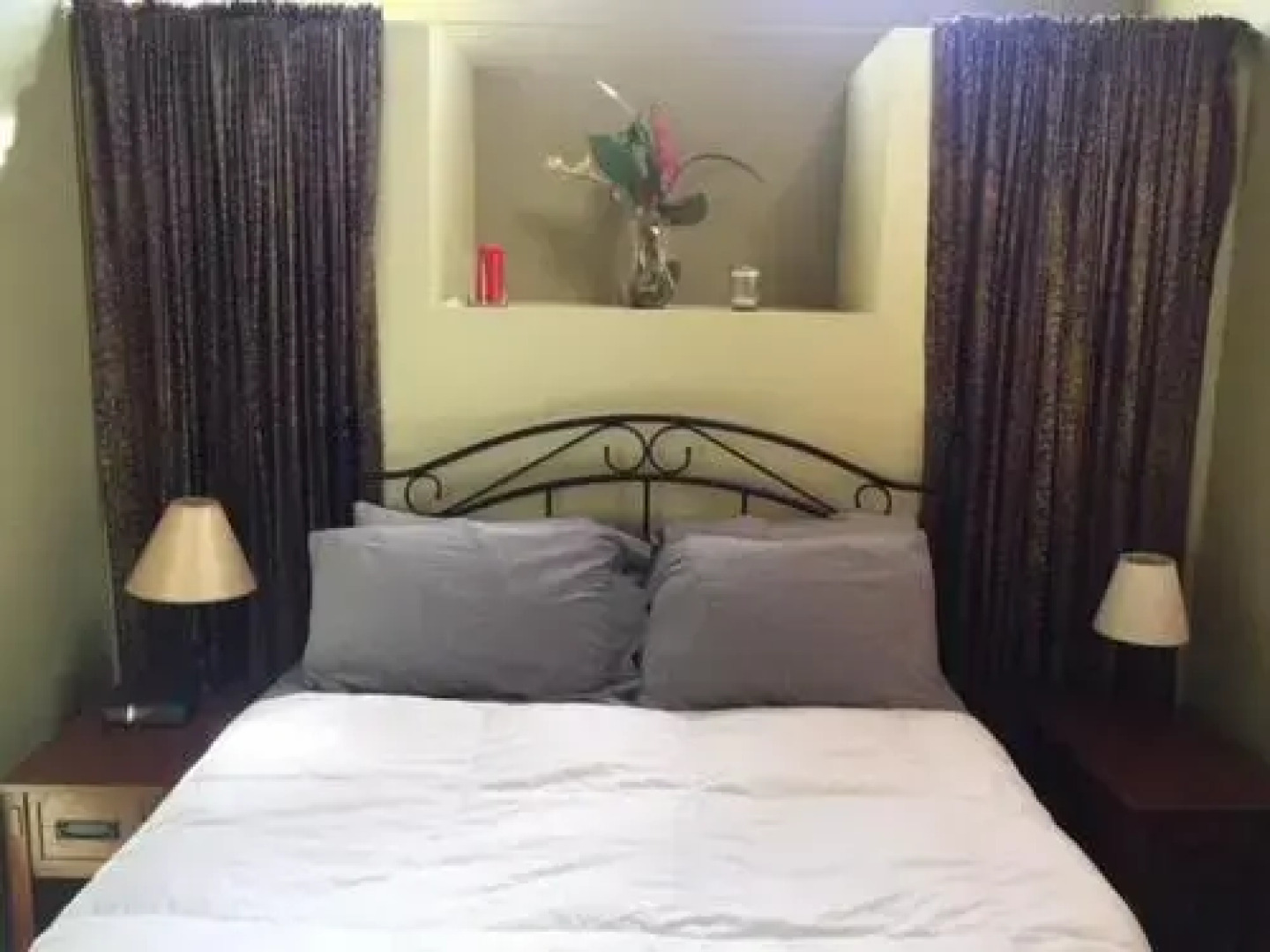 Waveseeker, Homes at White Salmon