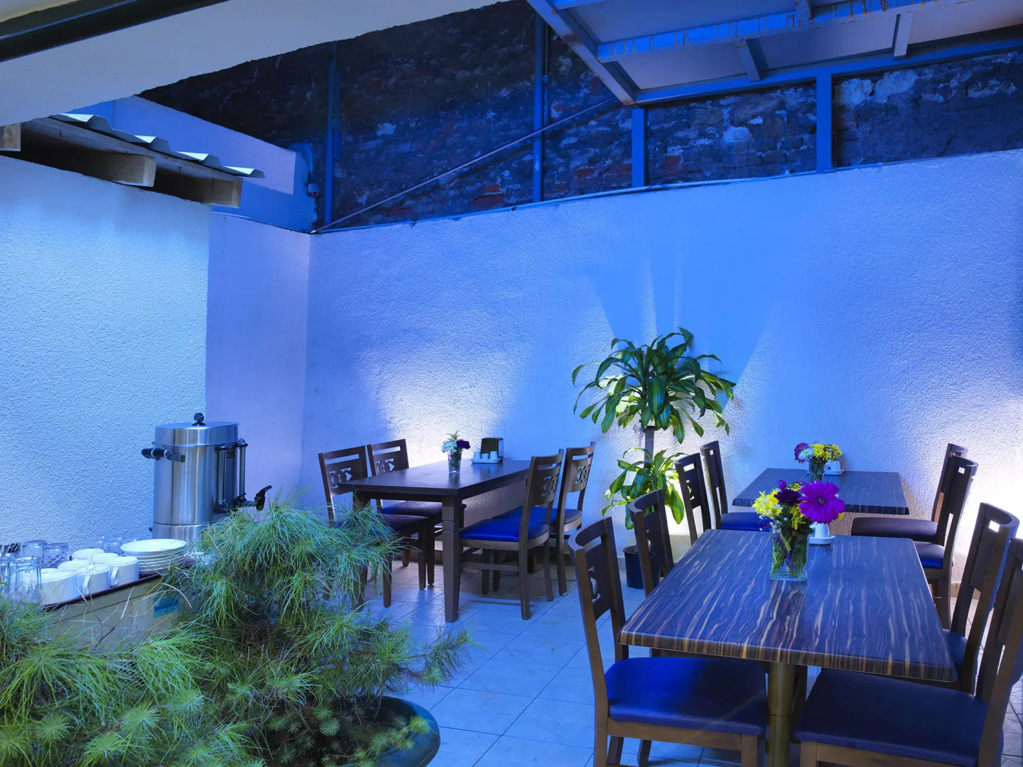Monarch Hotel