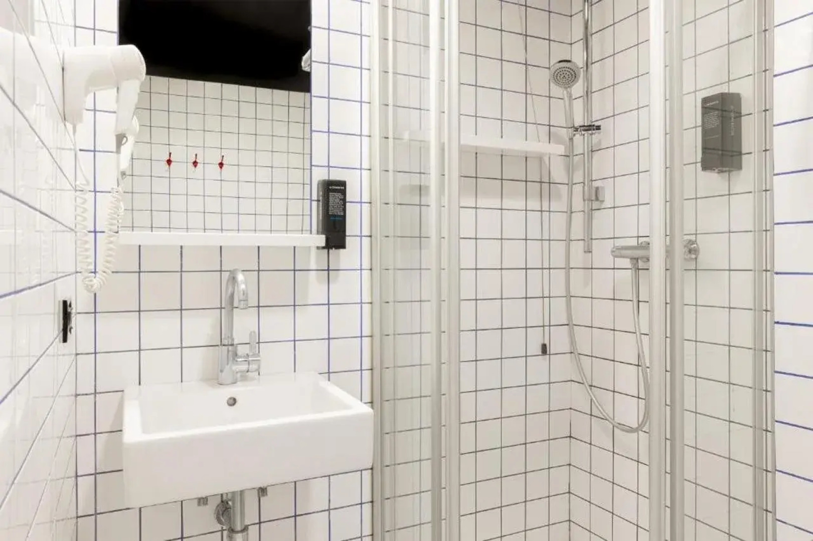 Hostel Generator Rome