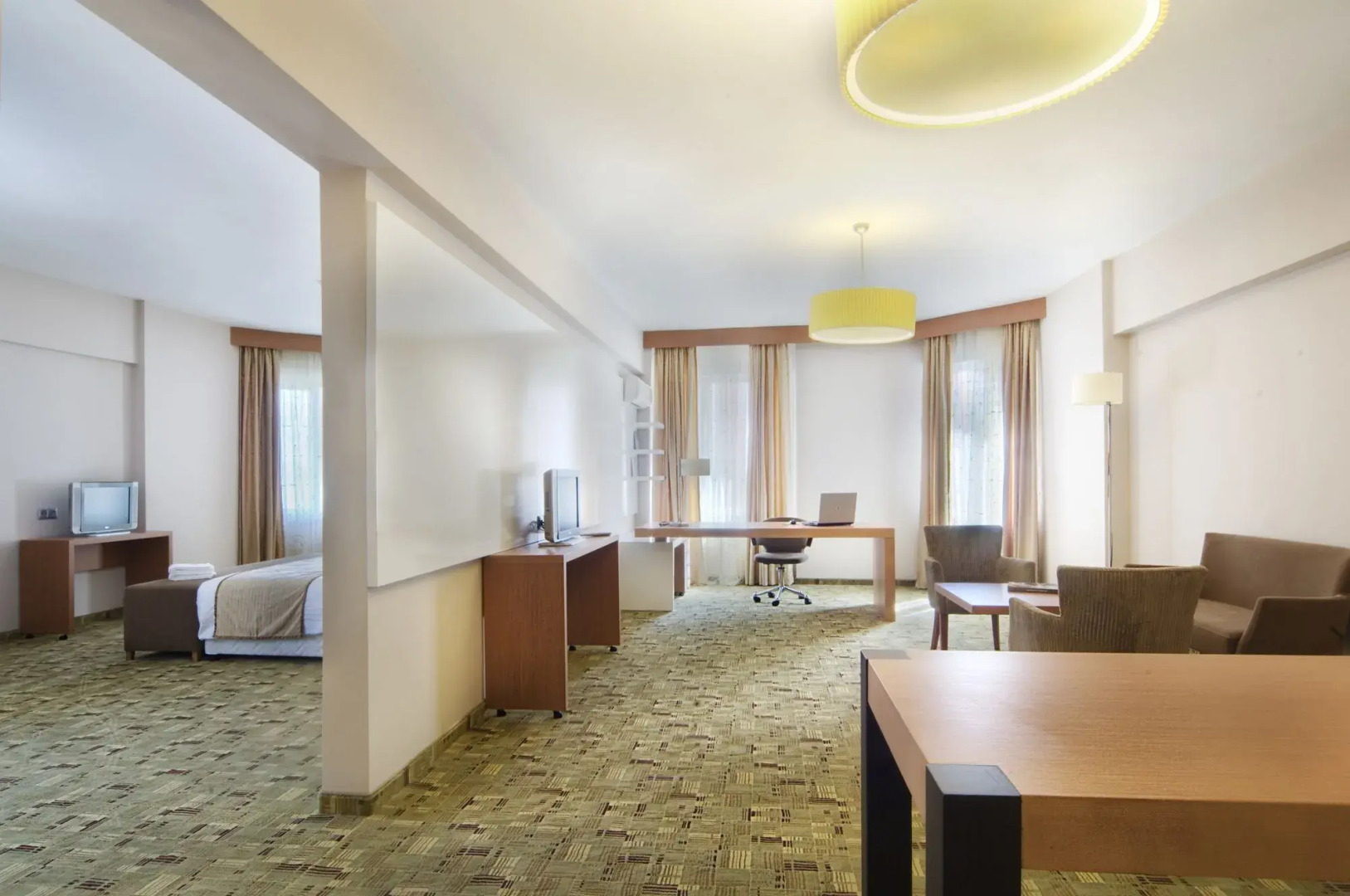 Cerkezkoy Business Hotel