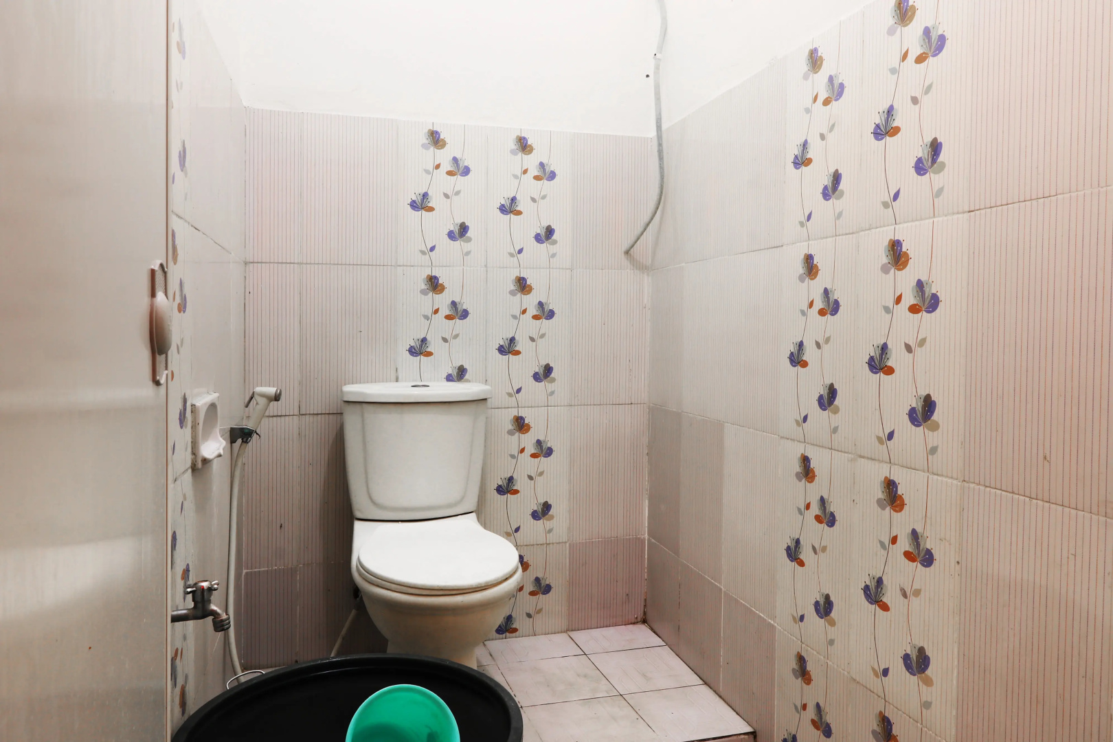 Ombey Guest House