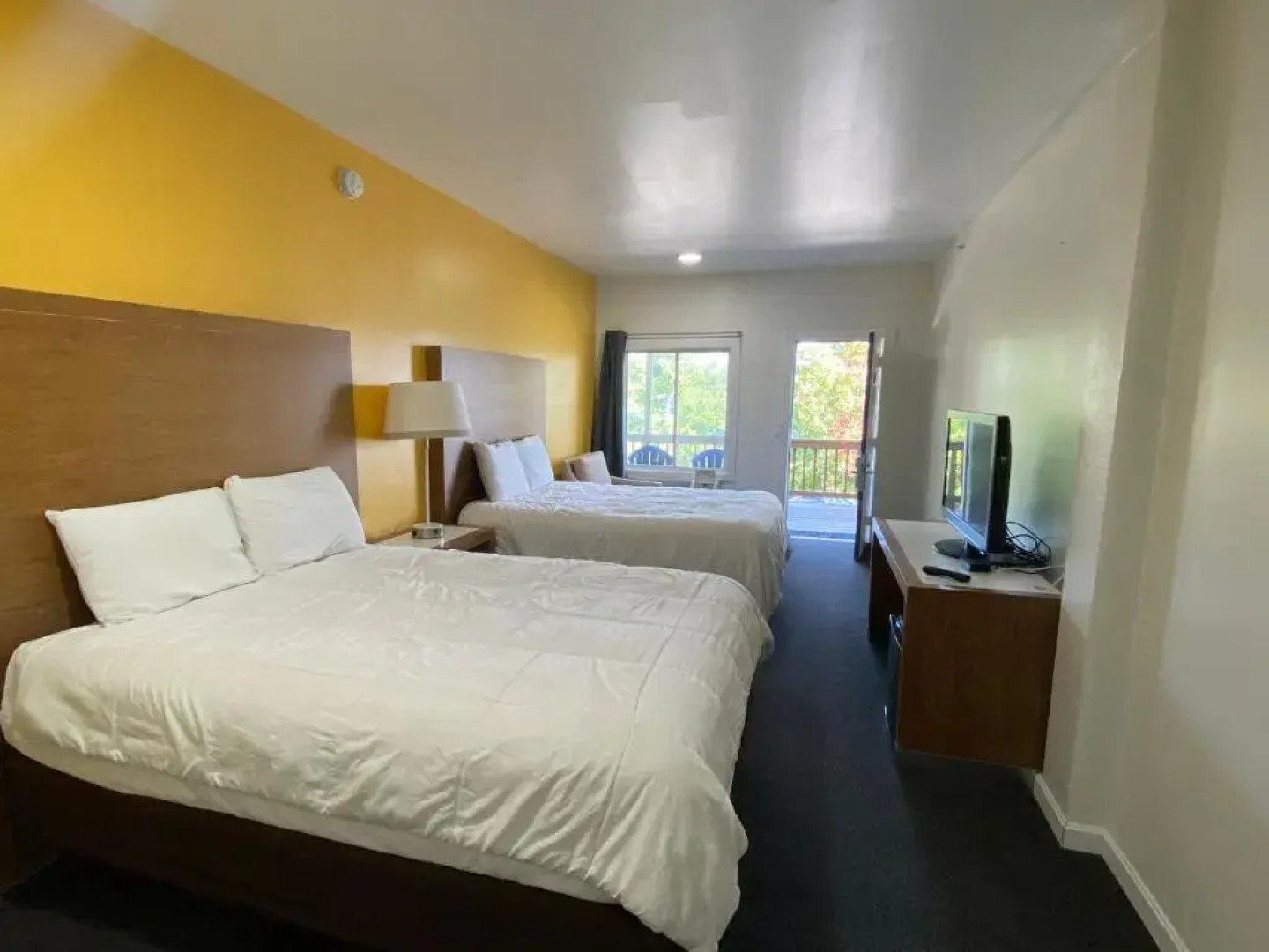 Rodeway Inn