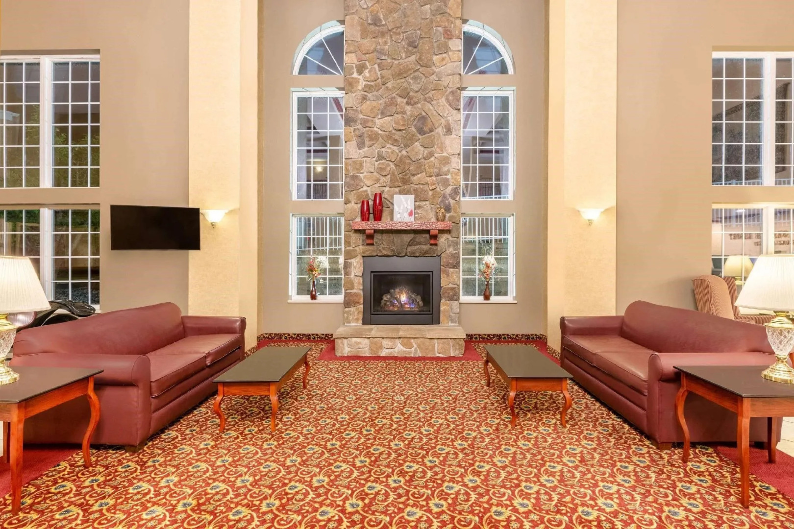 Four Seasons Island Resort