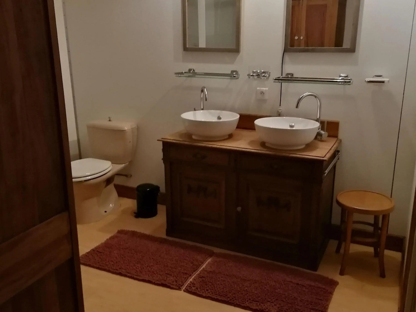 Alluring Holiday Home on Border of Champagne and Burgundy