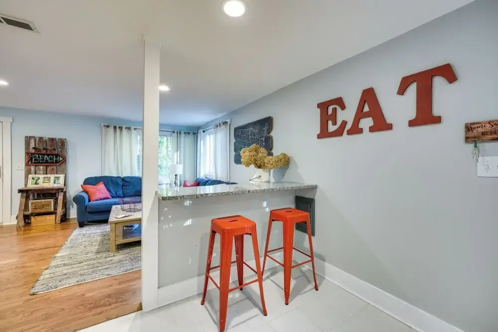 Renovated, Spacious Retreat in Union Pier!