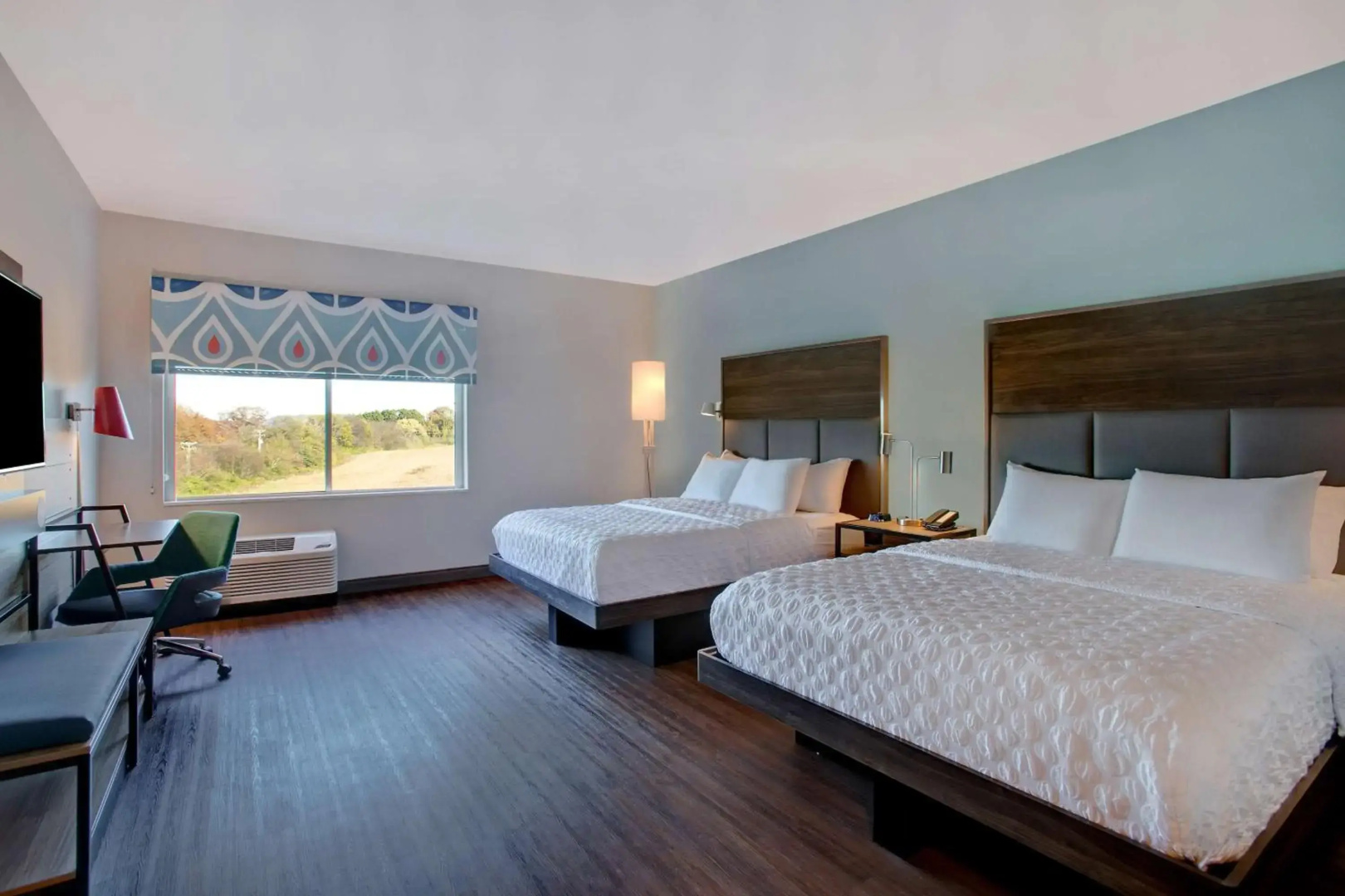 Tru by Hilton Alcoa Knoxville Airport