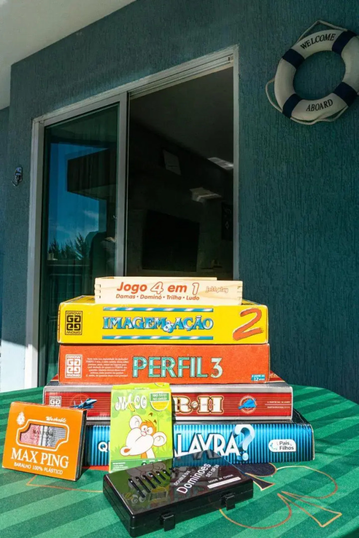 Apê aconchegante condomínio beira lagoa c/piscina