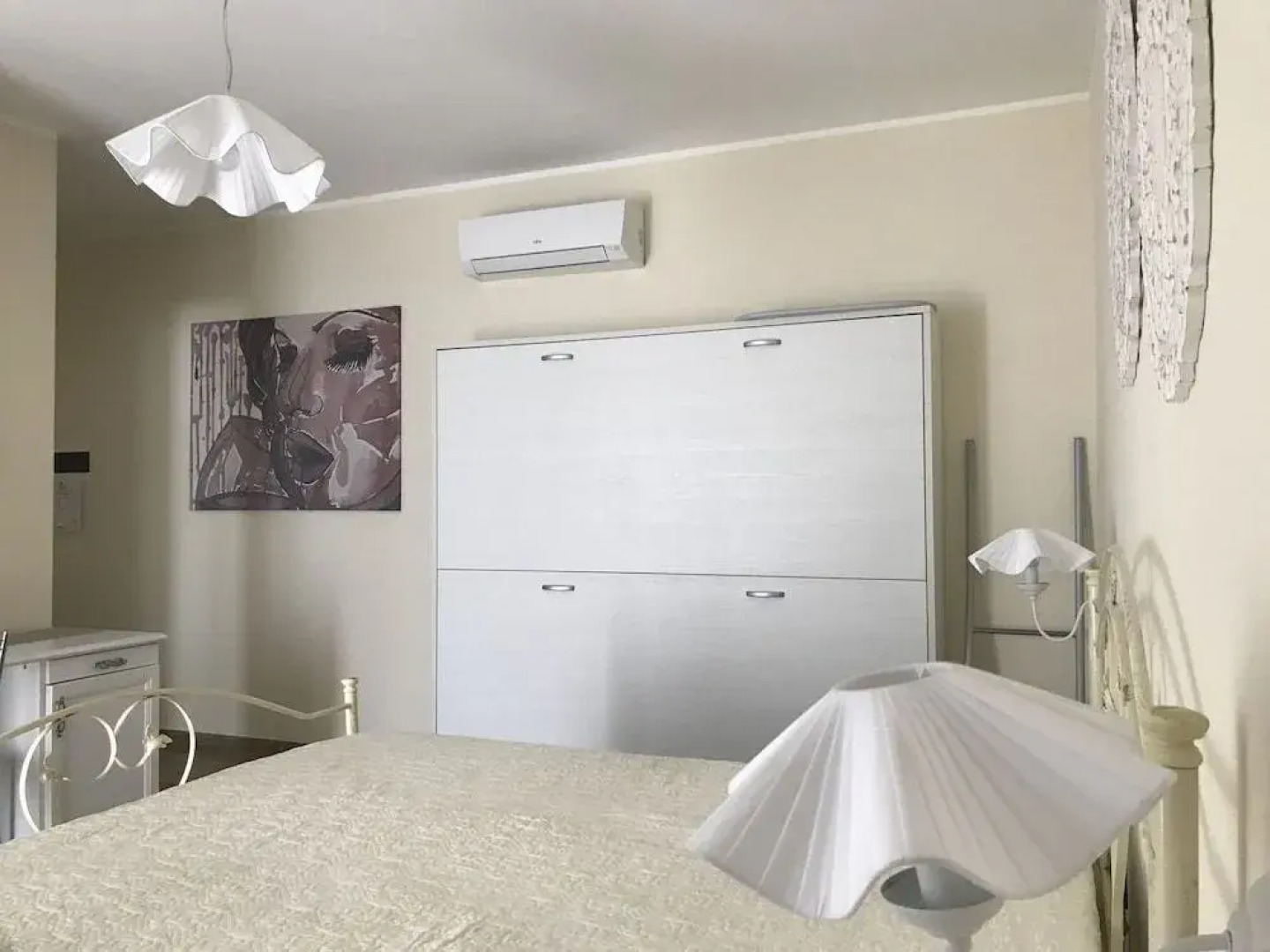 SunWine Bed & Breakfast