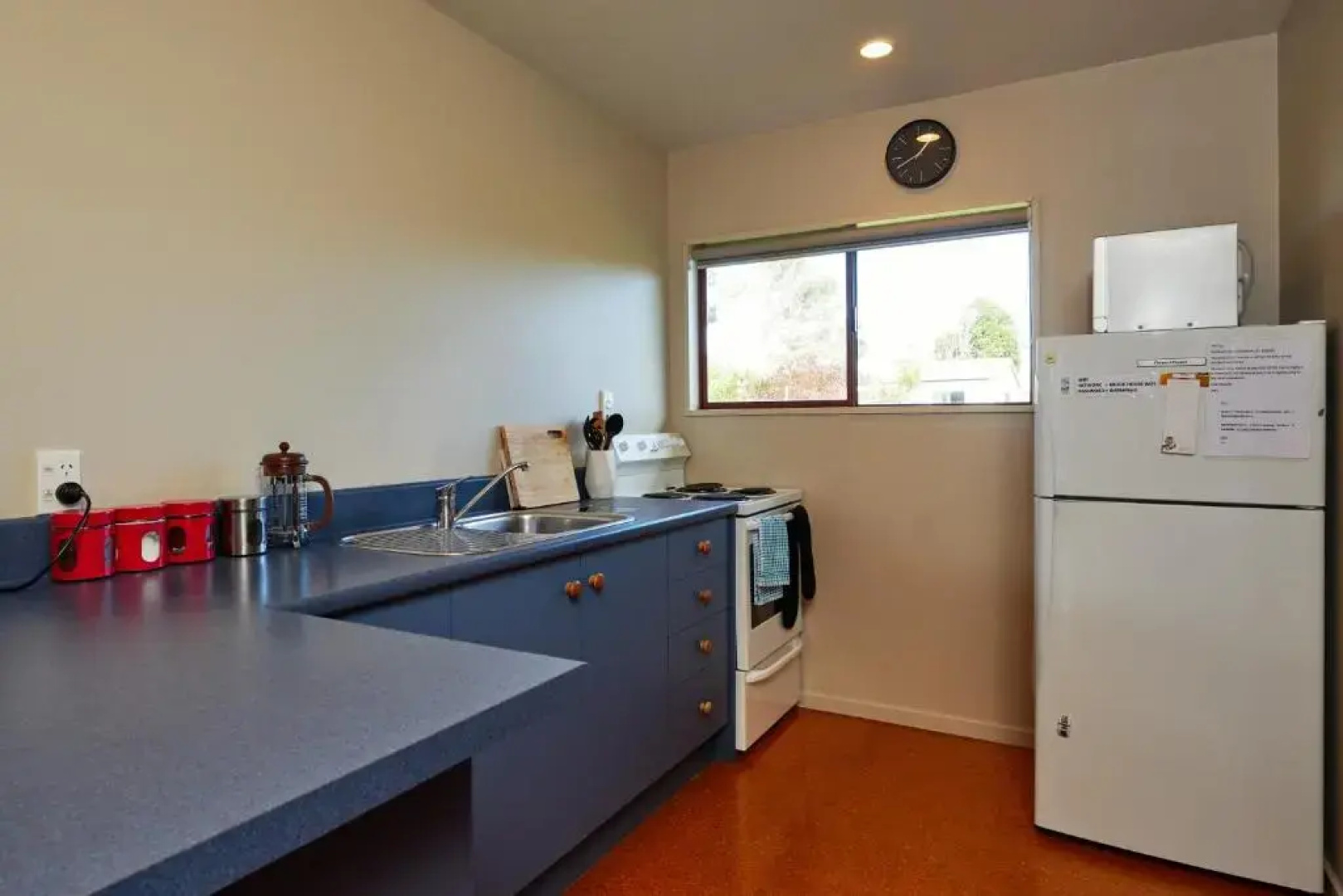 Brook House Bed & Breakfast and Cottages
