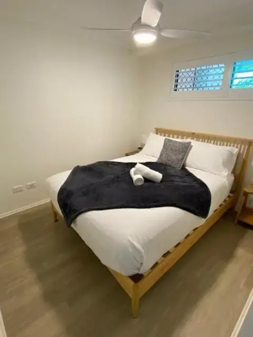 Ground Floor Luxury Oceanfront Apartment