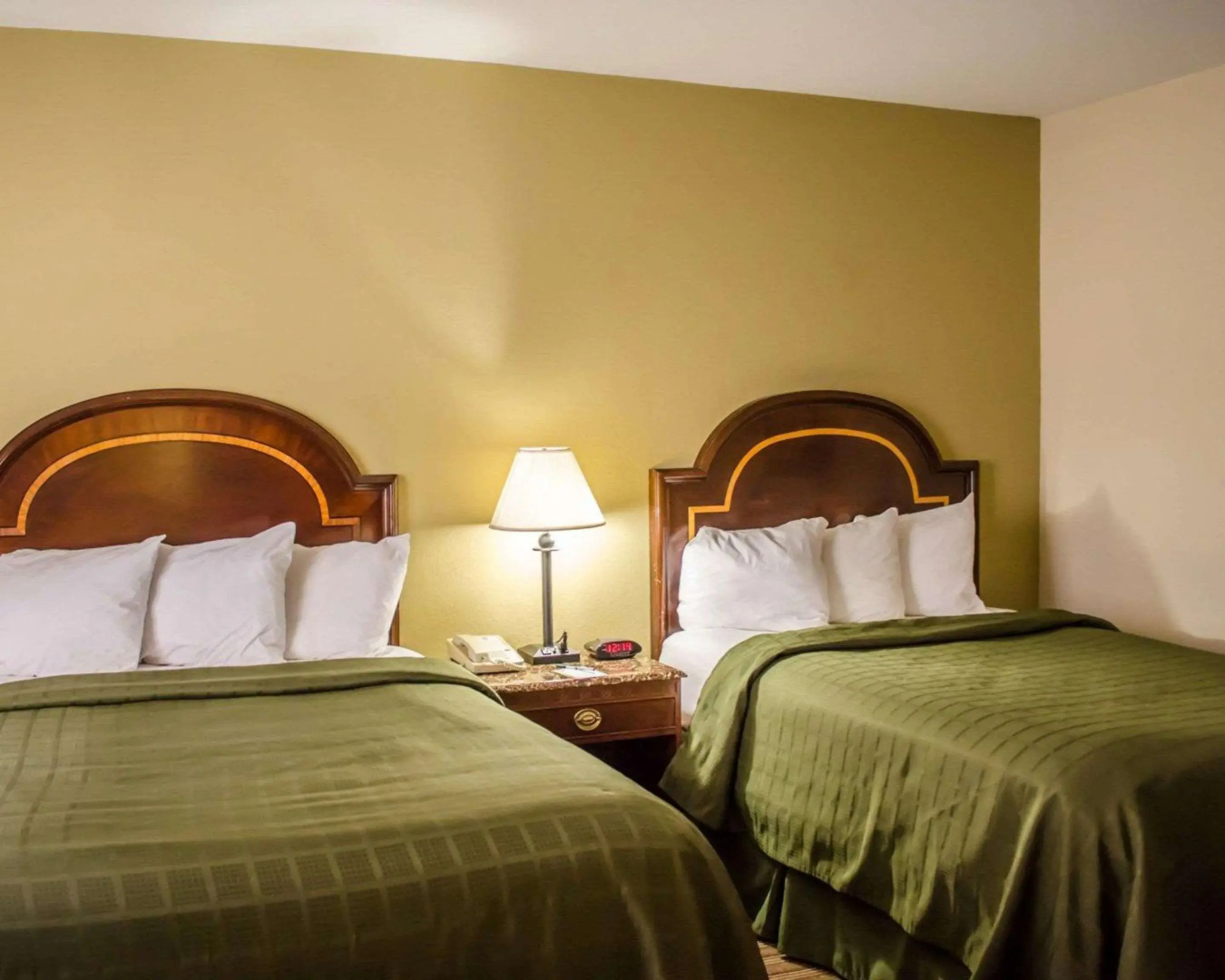 Quality Inn & Suites Pensacola Bayview