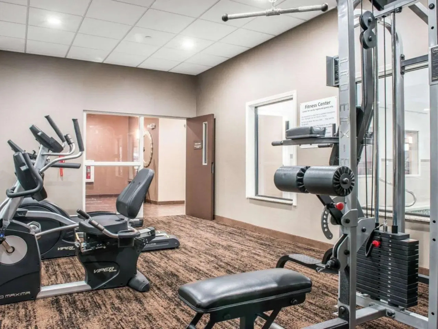 Comfort Inn & Suites Pittsburgh South