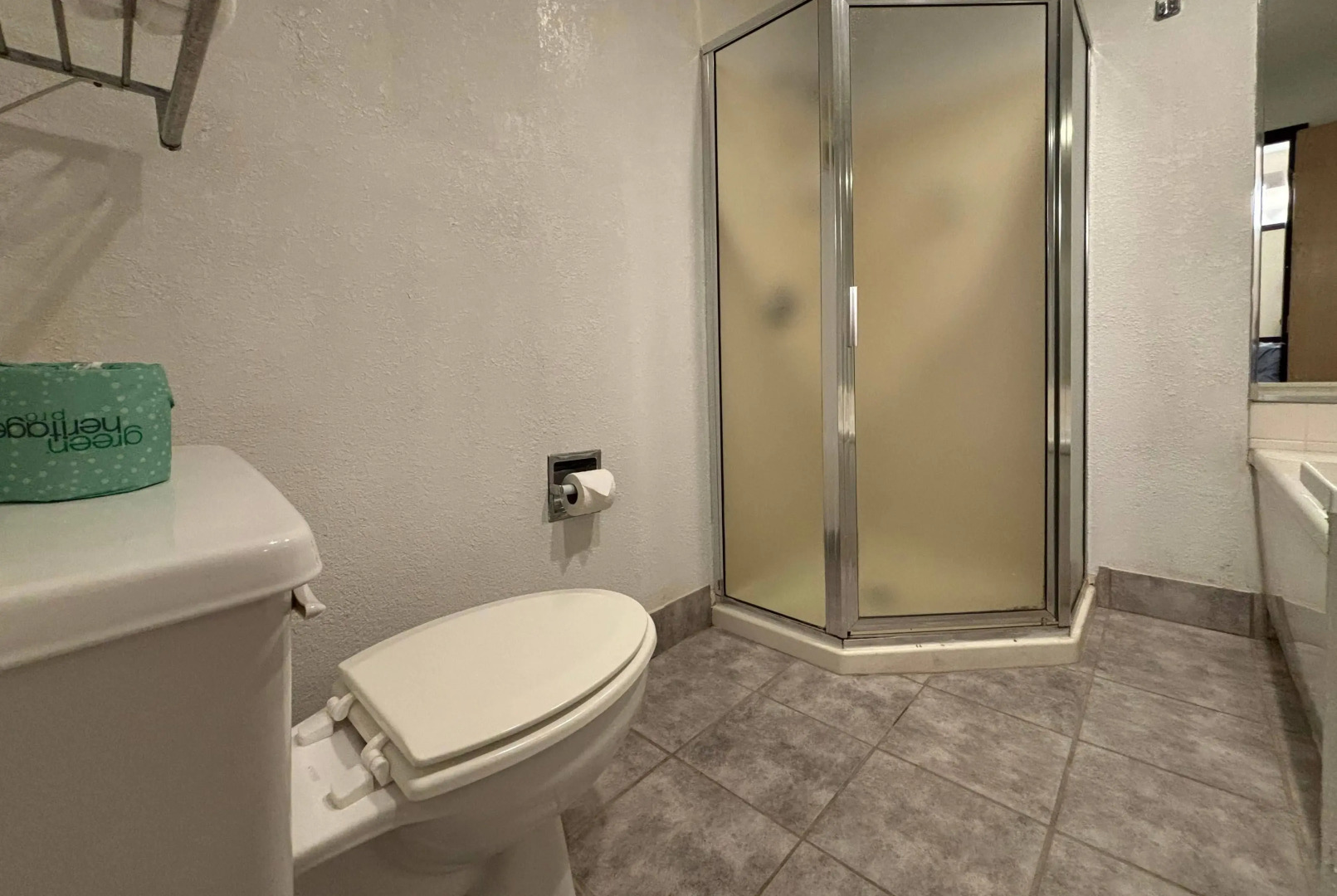 Super 8 by Wyndham Metropolis