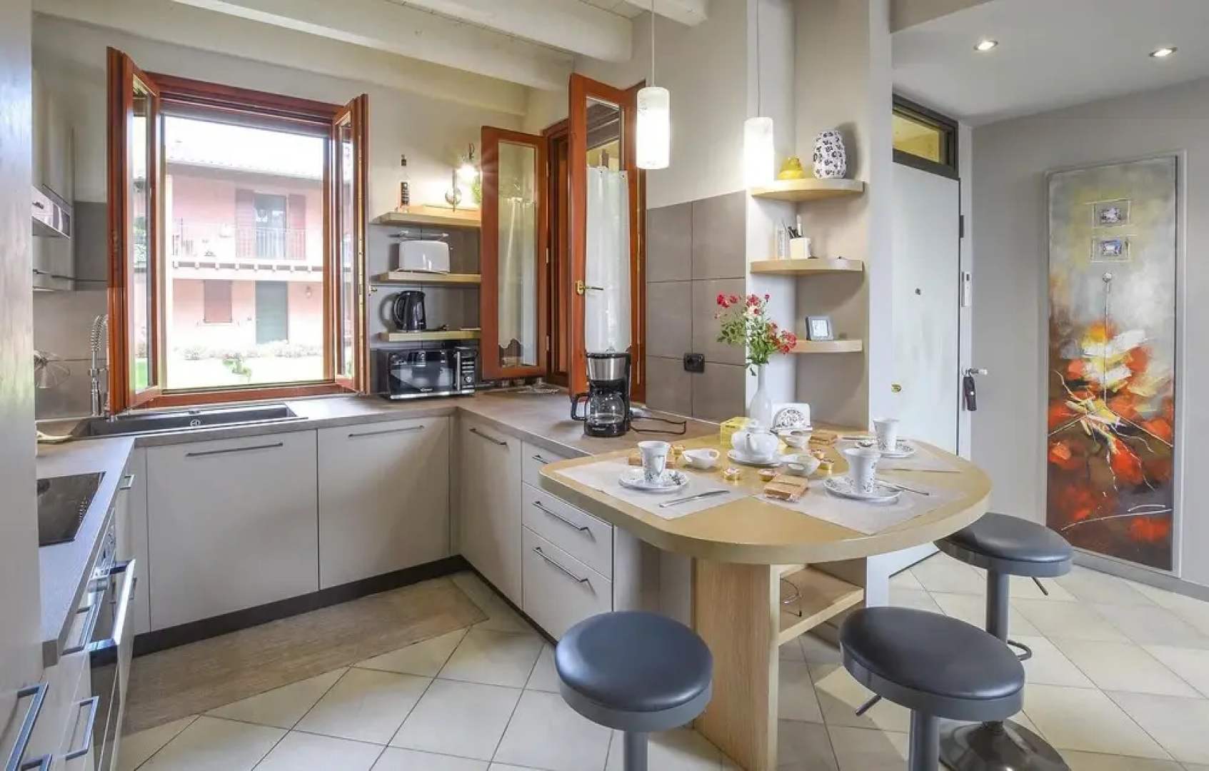Stunning Apartment in Pozzolengo With Outdoor Swimming Pool, Wifi and 2 Bedrooms