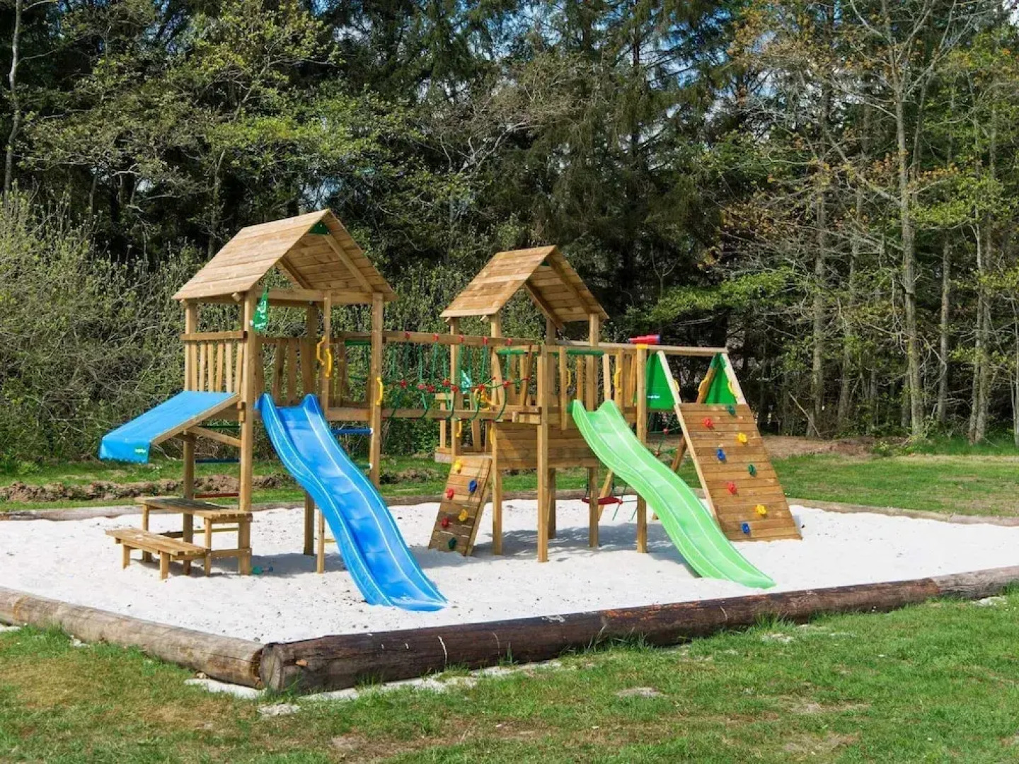 Spacious Cottage Near Forest in Ulfborg