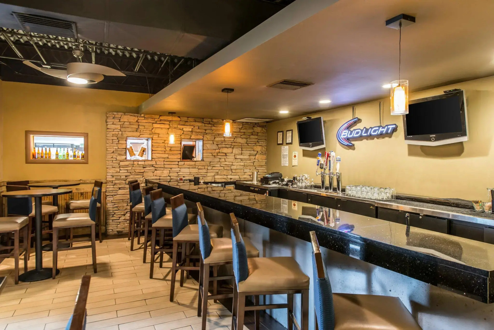 Holiday Inn Express Denver Central North by IHG