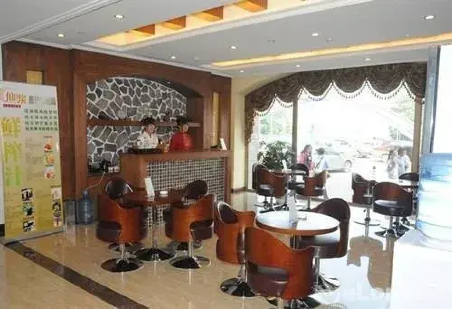 Zhongchang Building (Changchun Railway Station)