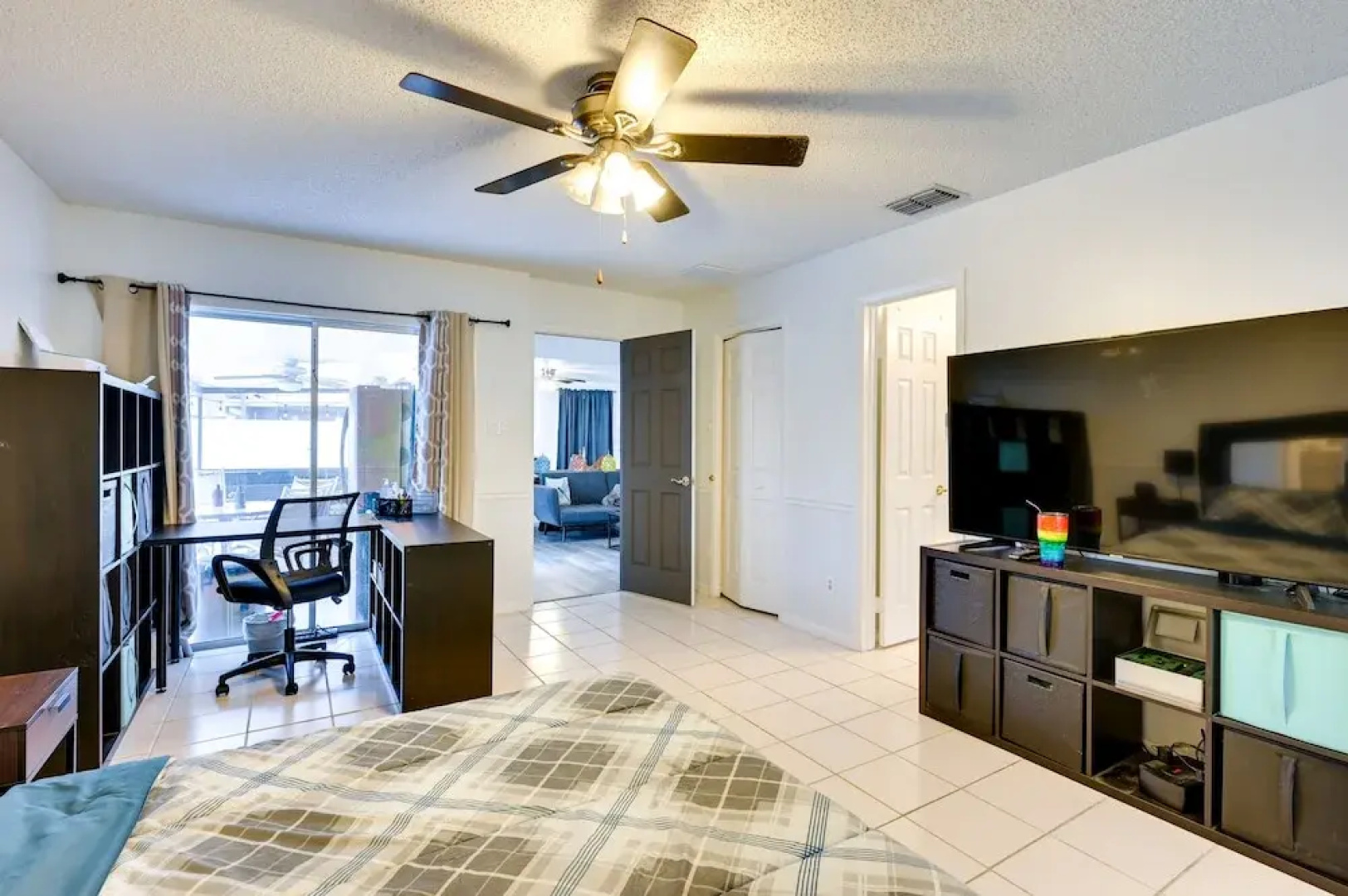 Contemporary Lutz Home: Private Pool, Pet Friendly