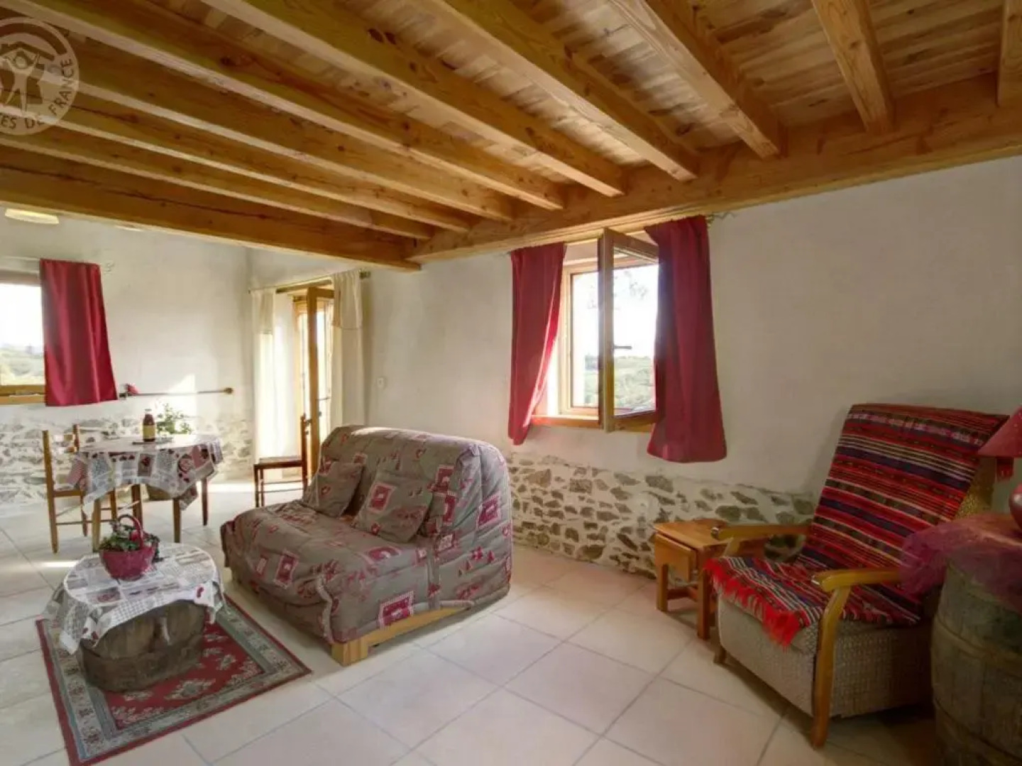 Gîte Saint-Marcel-de-Félines, 1 pièce, 2 personnes - FR-1-496-173