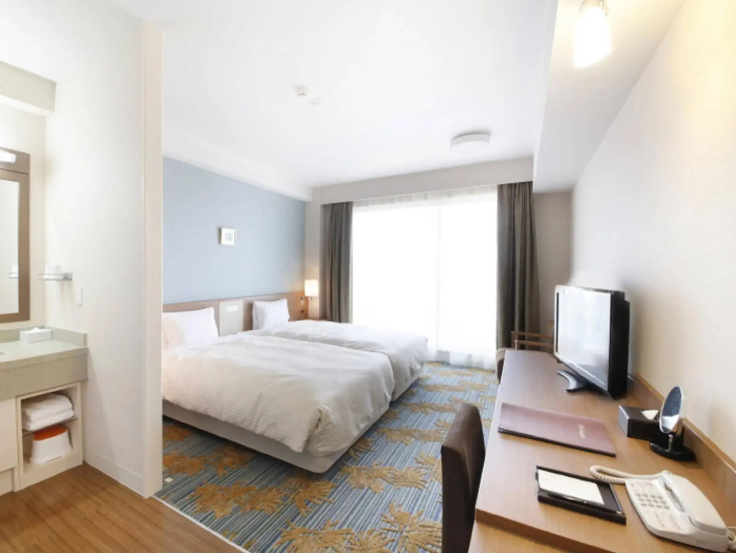 Vessel Hotel Campana Okinawa