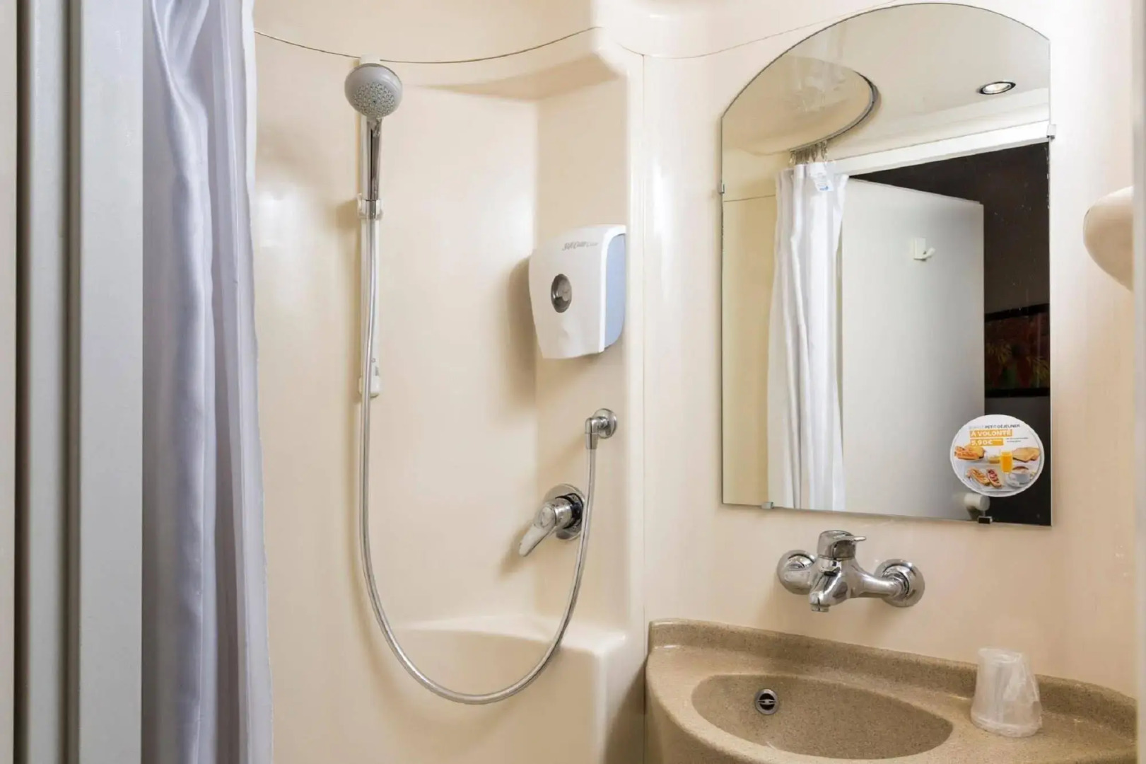 Première Classe Roissy - Aéroport Charles De Gaulle