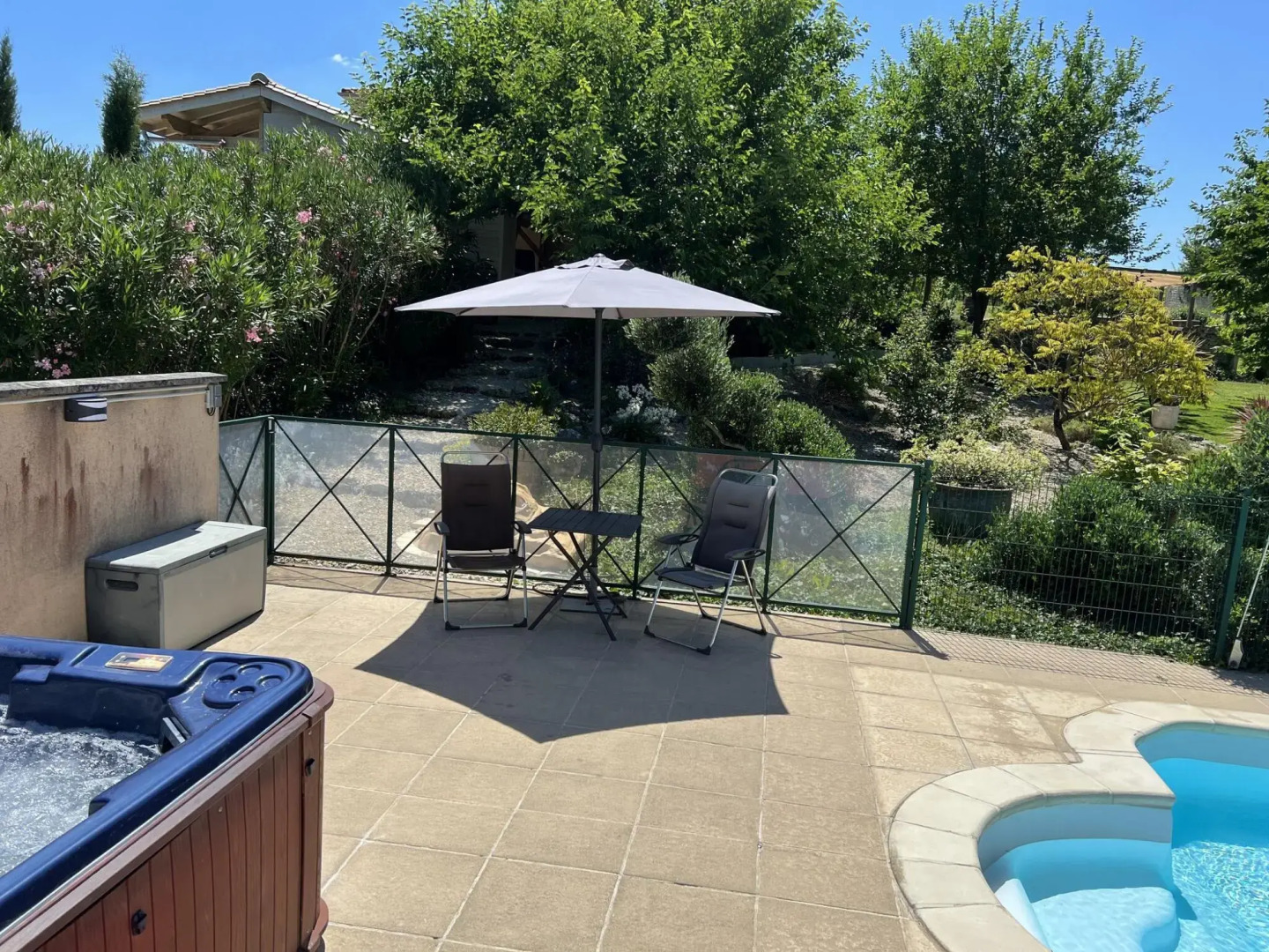 Modern Apartment in Segonzac with Swimming Pool