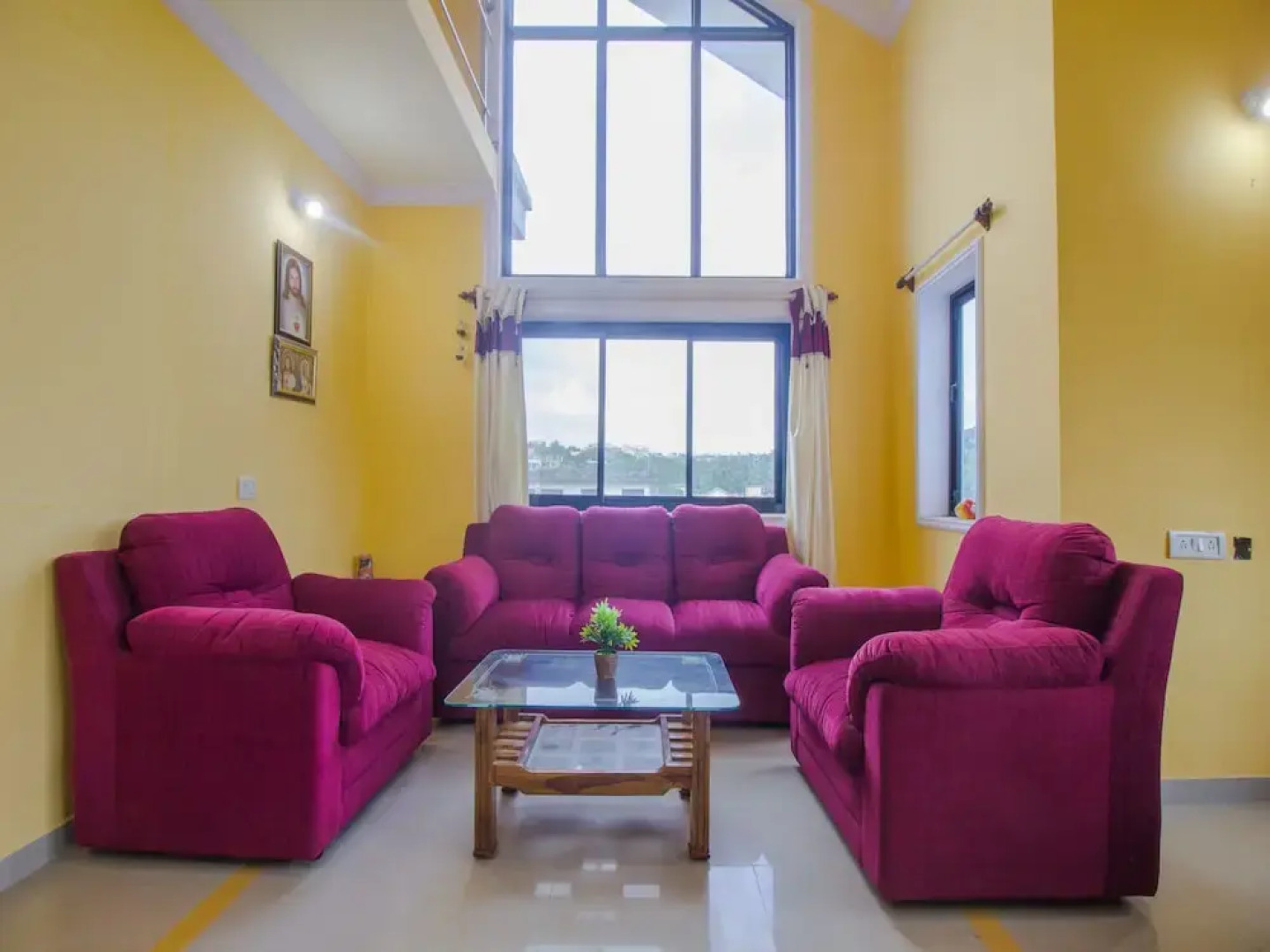 OYO 18351 Home Spacious 4BHK Villa Porvorim