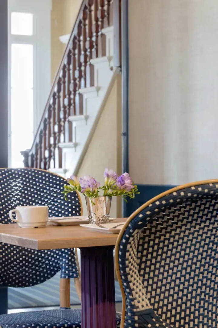 The Christopher, The Edgartown Collection