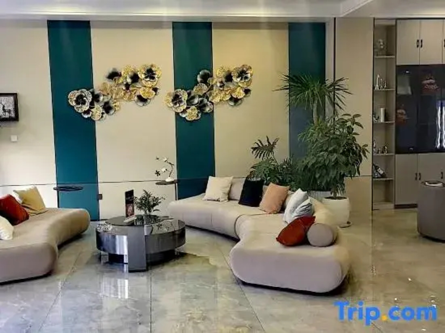 Dongsheng Yujing Homestay (Xinghe North Station Branch)