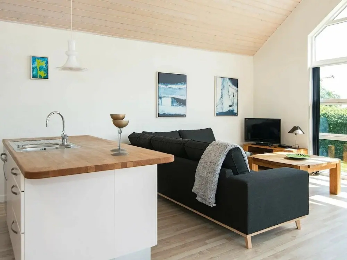 Beautiful Holiday Home in Juelsminde With Jacuzzi