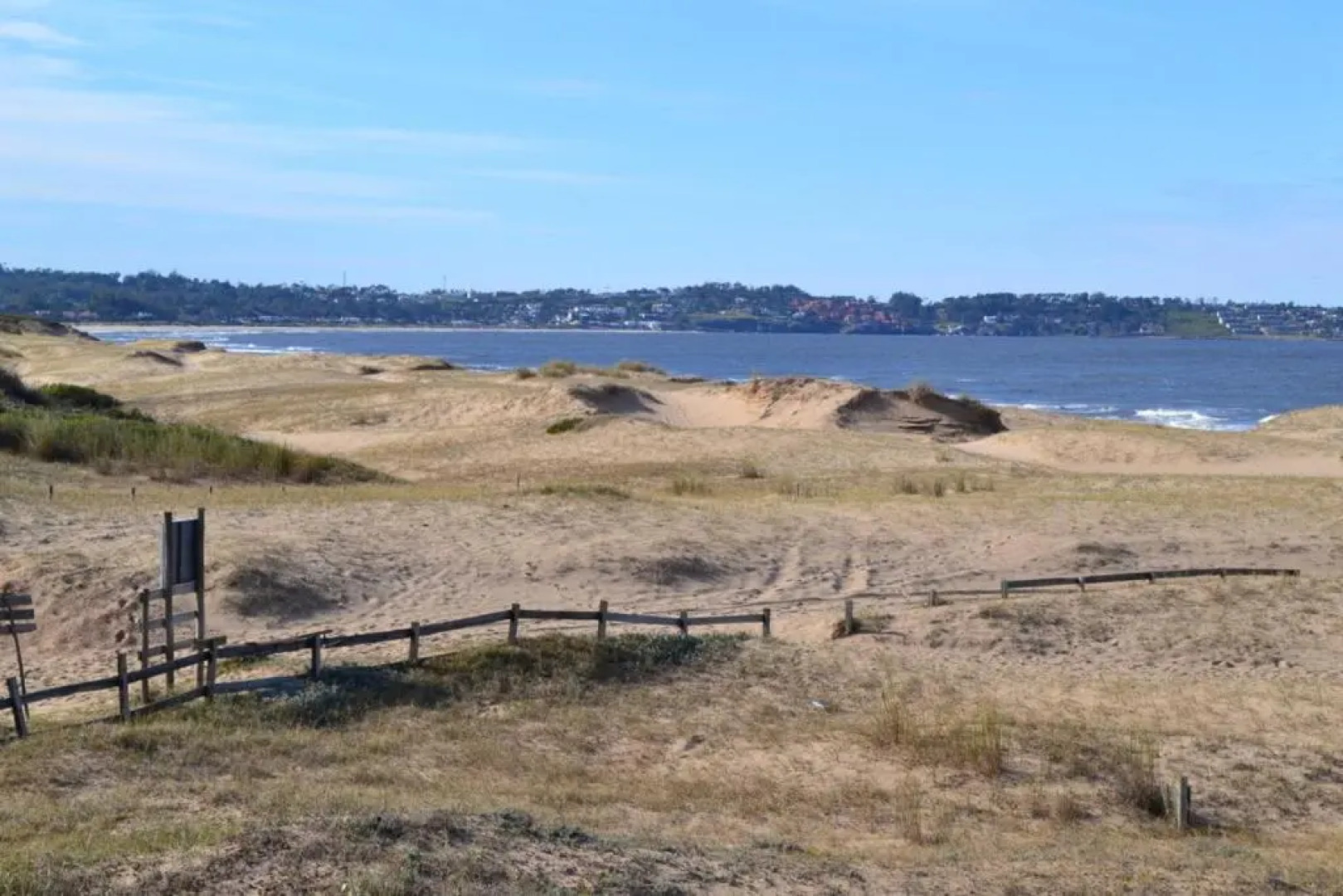 Acceso a las Grutas Casa Mar
