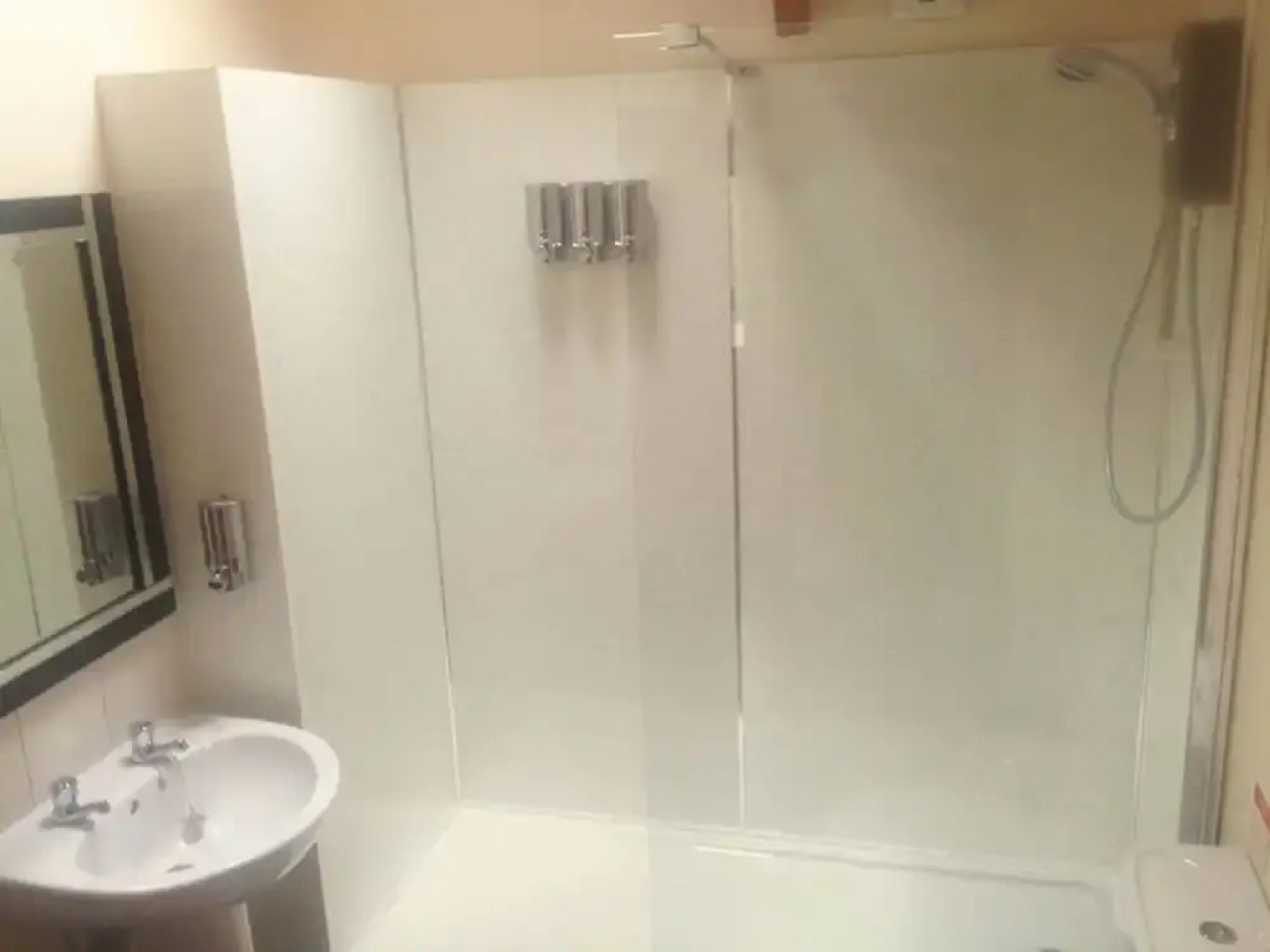 Lovingly restored detached barn with charming features near Looe