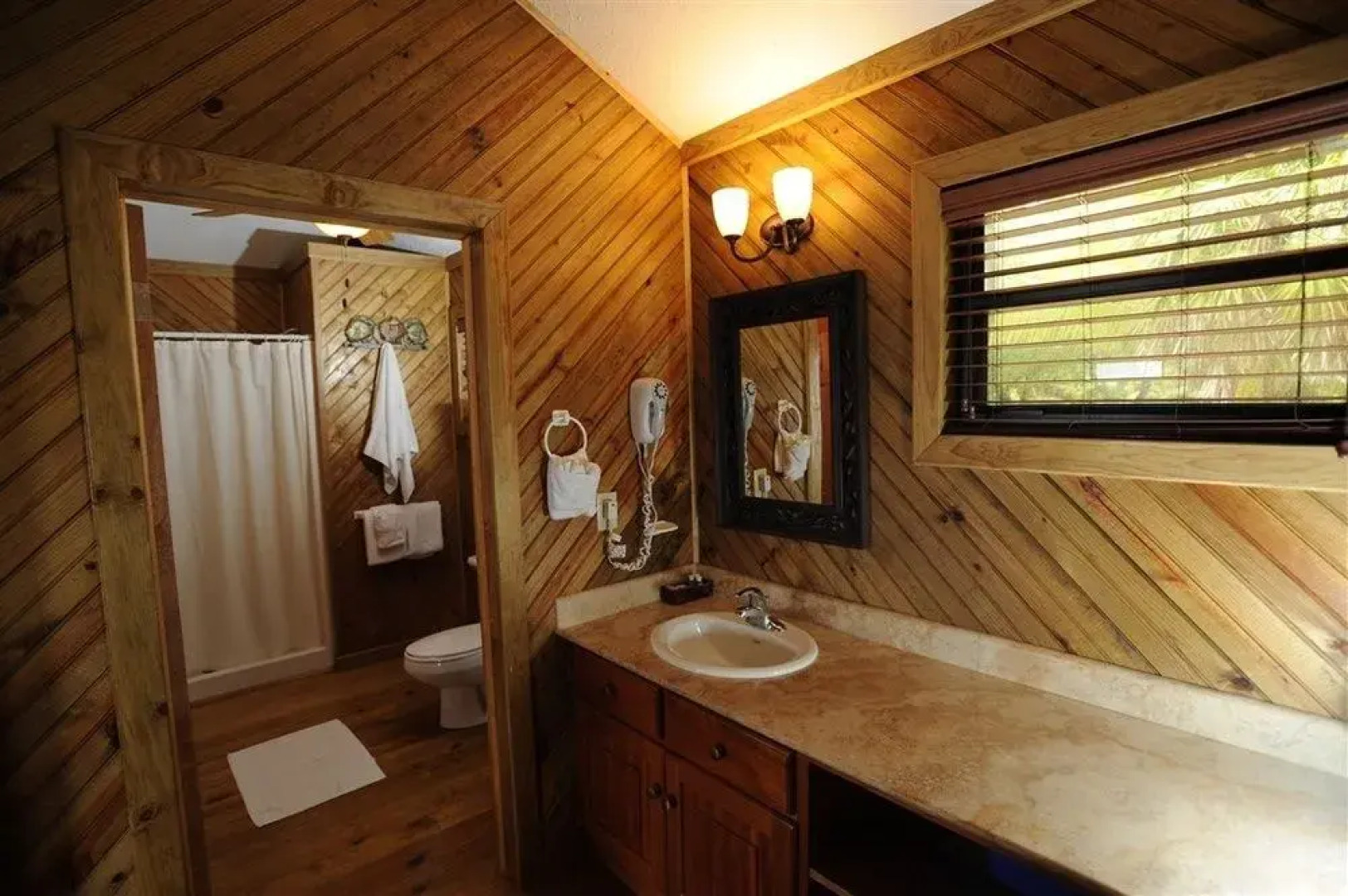 Anthony's Key Resort