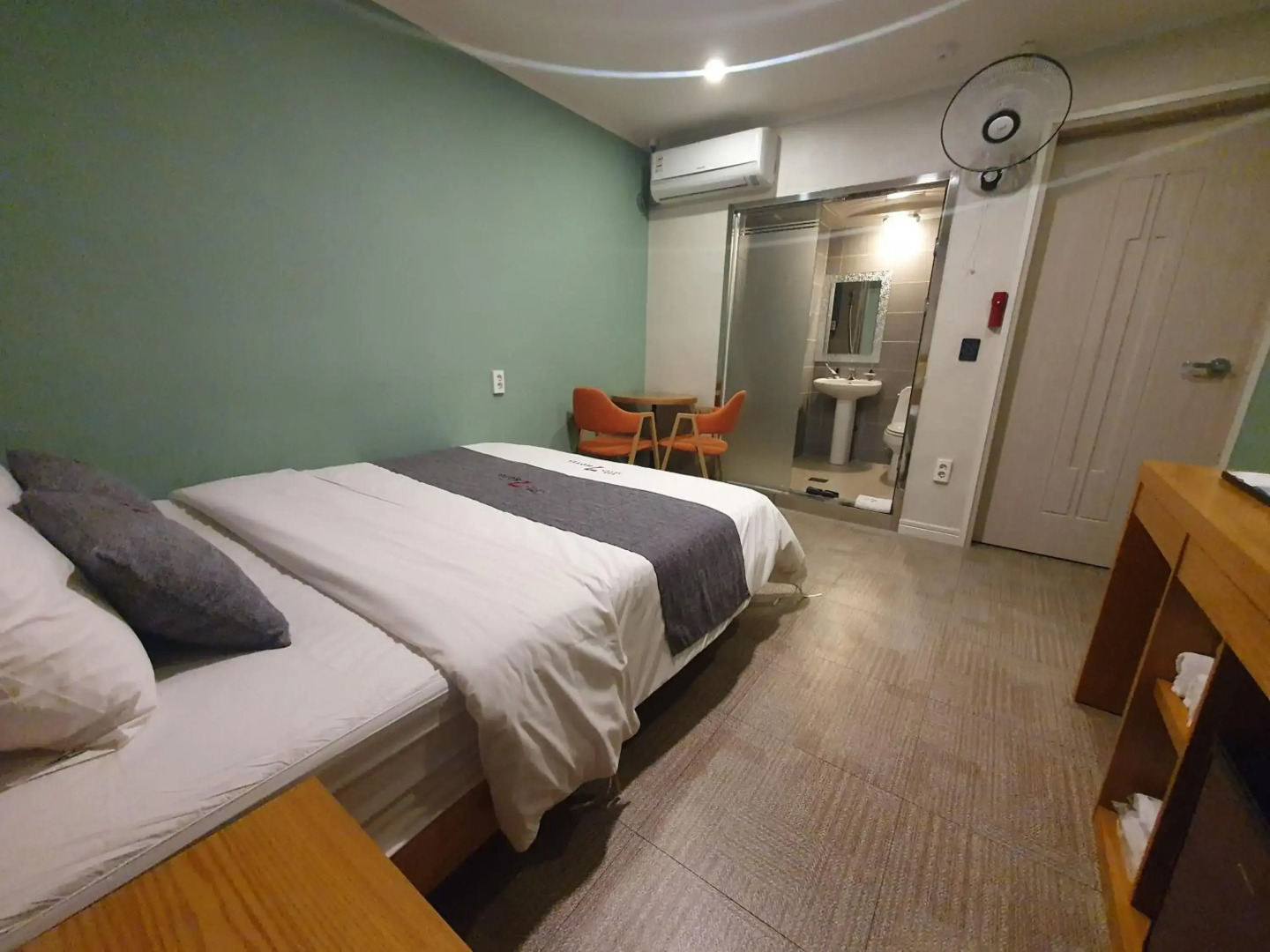 Pohang Jukdo Market The Seven