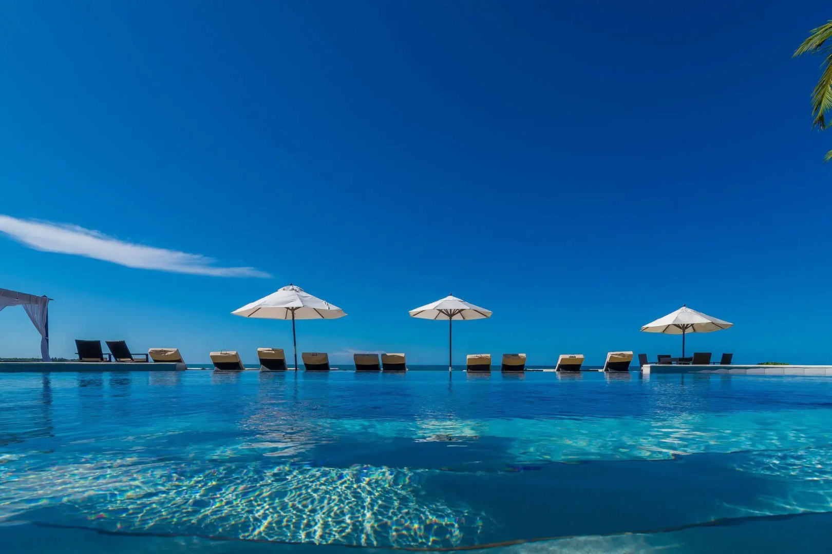 Velero Beach Resort